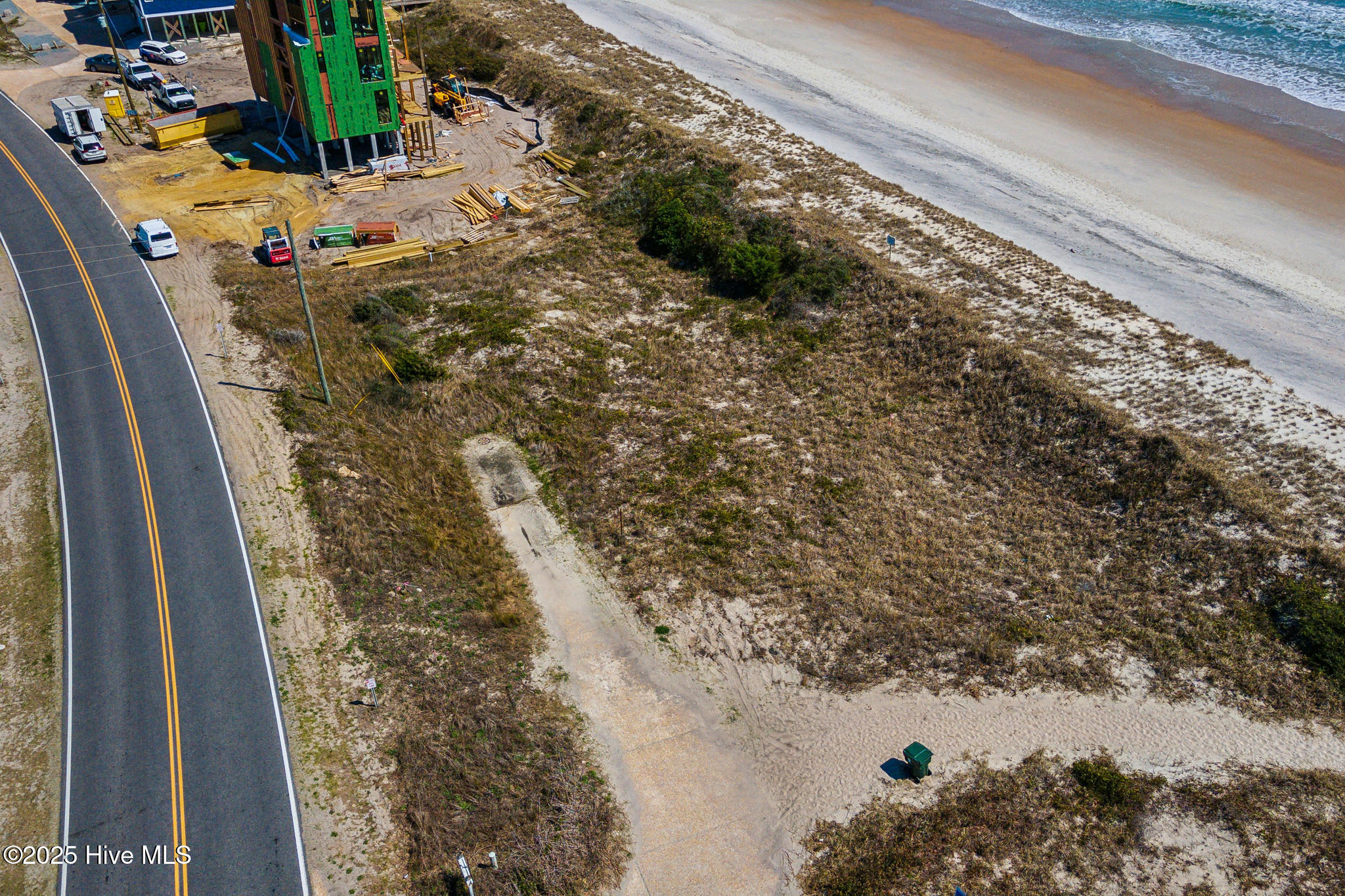 100527331 | Photo 11