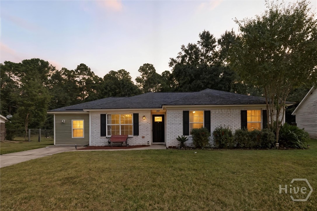 Homes for sale in Rincon, GA | 107 Charlton Rd, Rincon, GA 31326 | MLS# SA342721