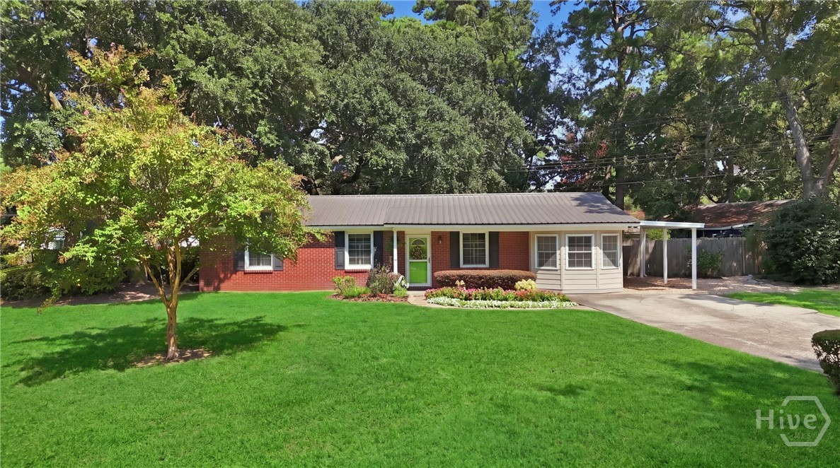 Single family home for sale at 206 Port Royal Dr, Savannah, GA 31410 | MLS# SA364599