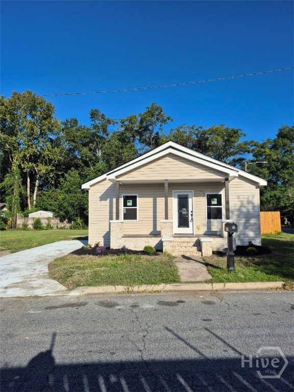 Photo 3 of Single family home for sale at 207 Cleland Ave, Savannah, GA 31415 | MLS# SA364737 | Listing updated on 2026-09-24