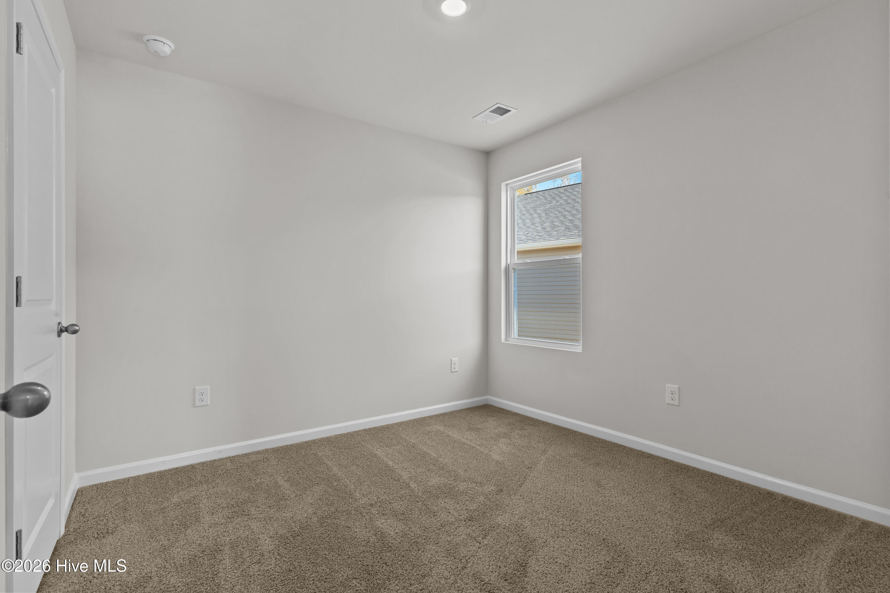 100550179 | Photo 20