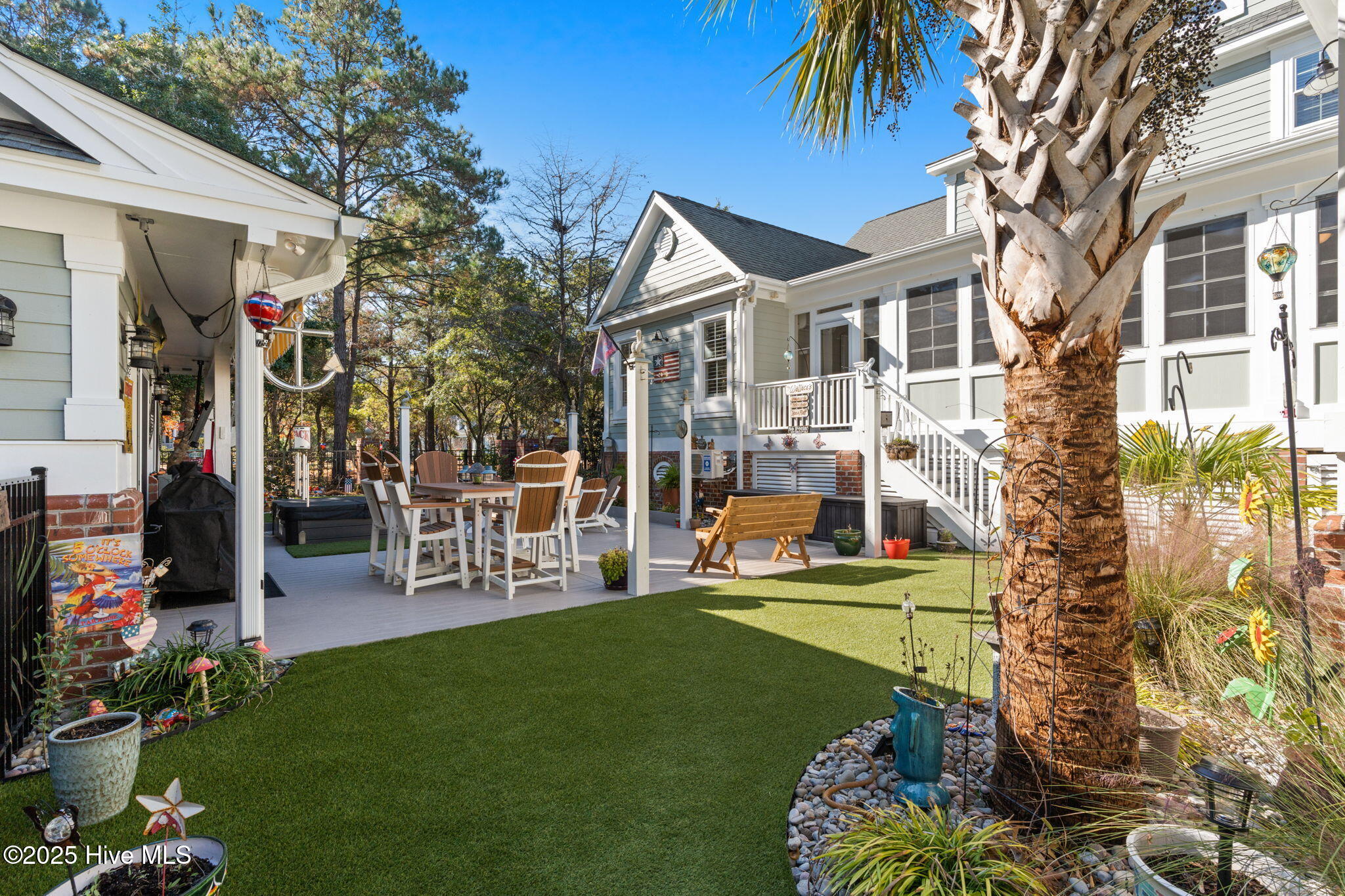 100544060 | Photo 56