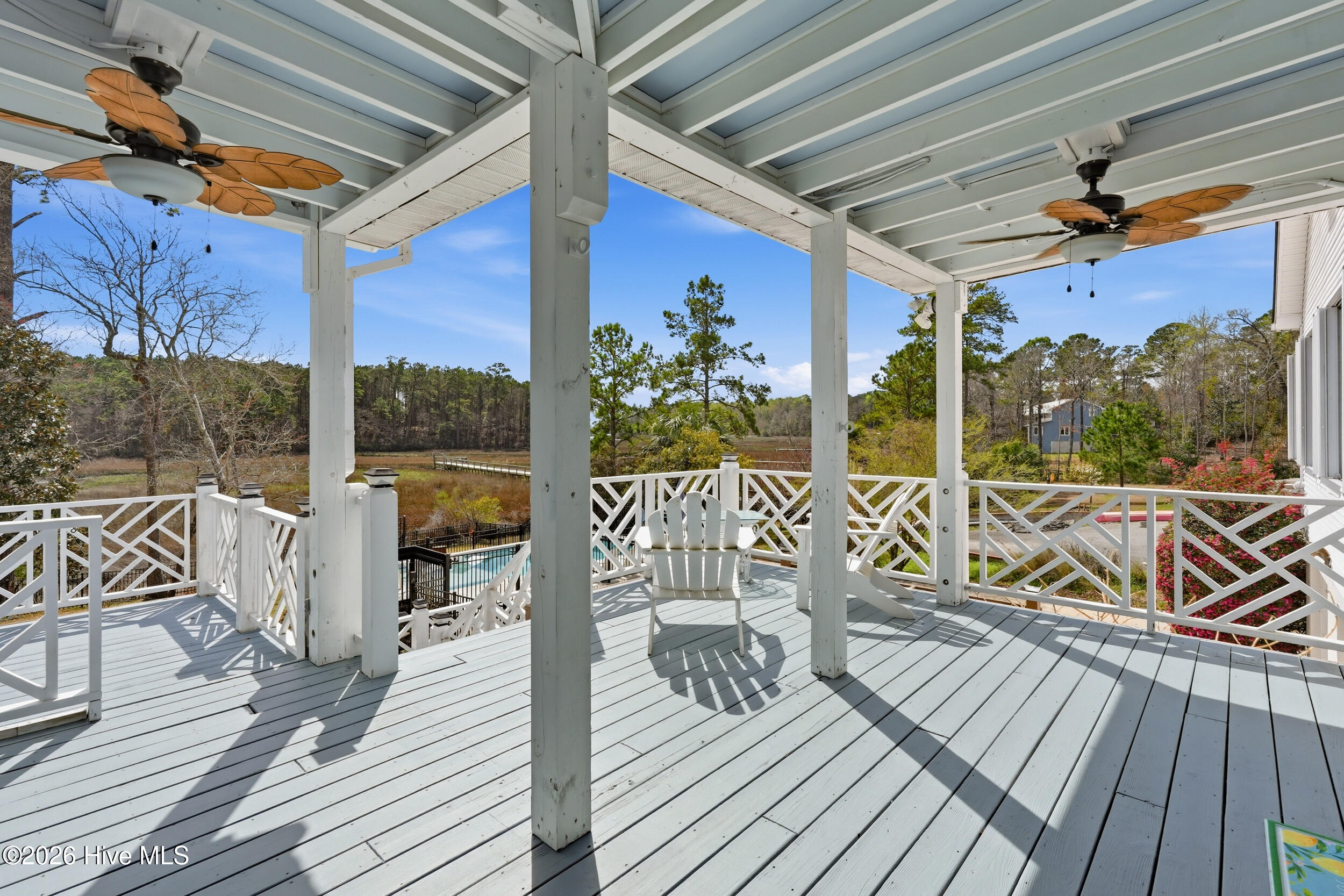 100559694 | Photo 50