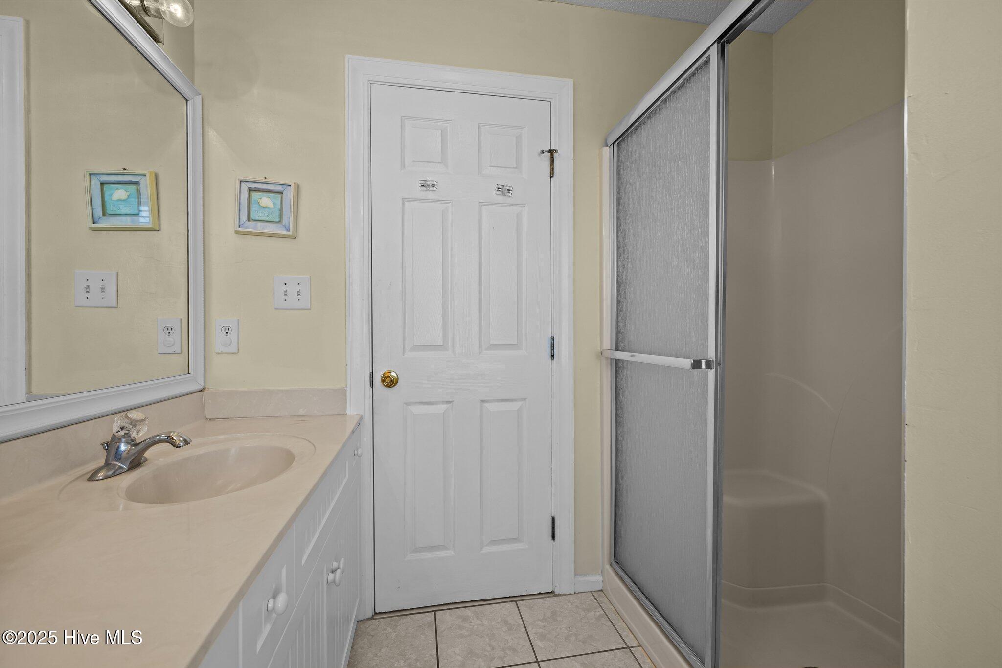 100515431 | Photo 22