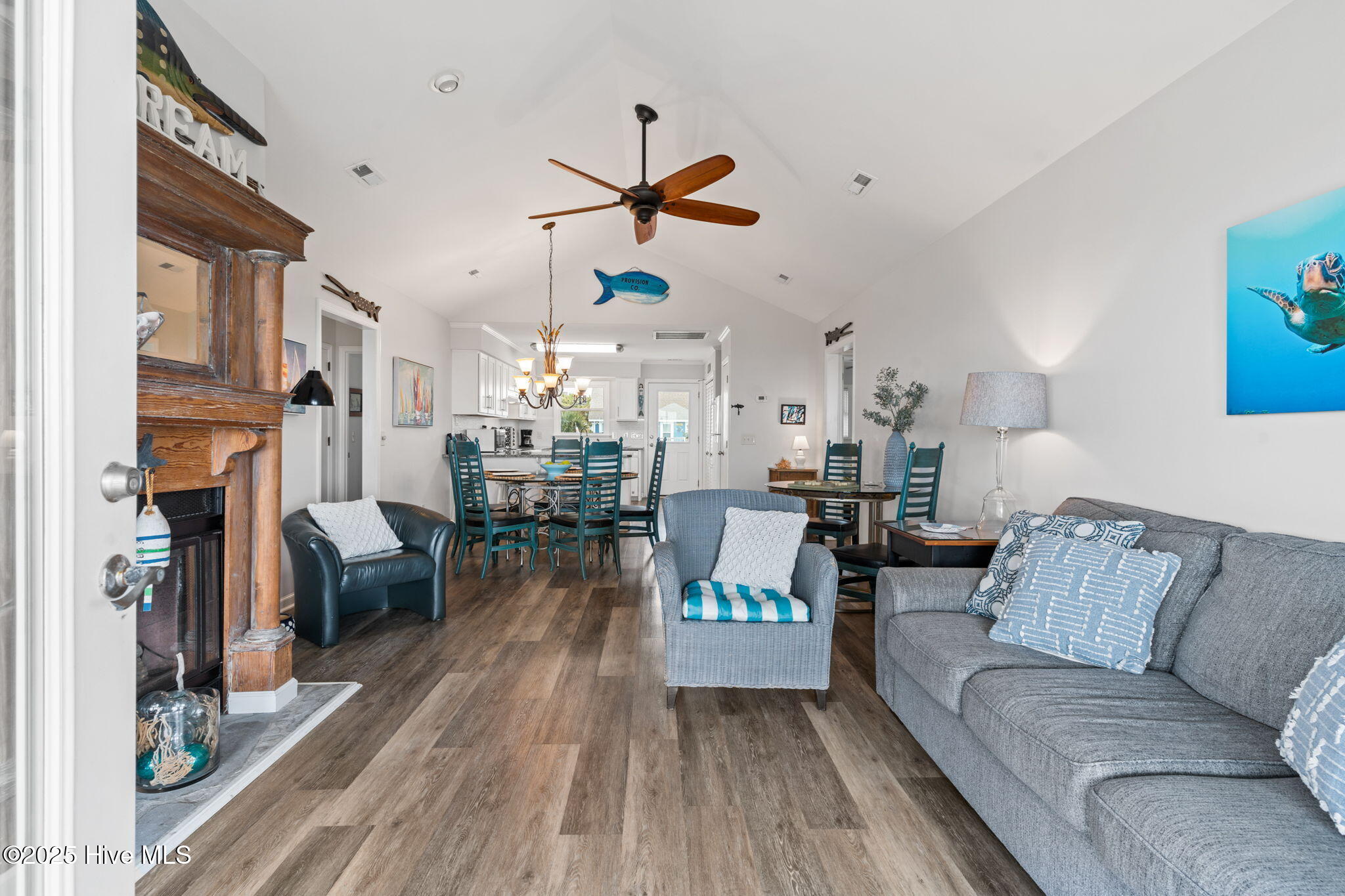 1081 Ocean Boulevard W, Holden Beach, NC 28462 – photo 11: 1081 Ocean Blvd West