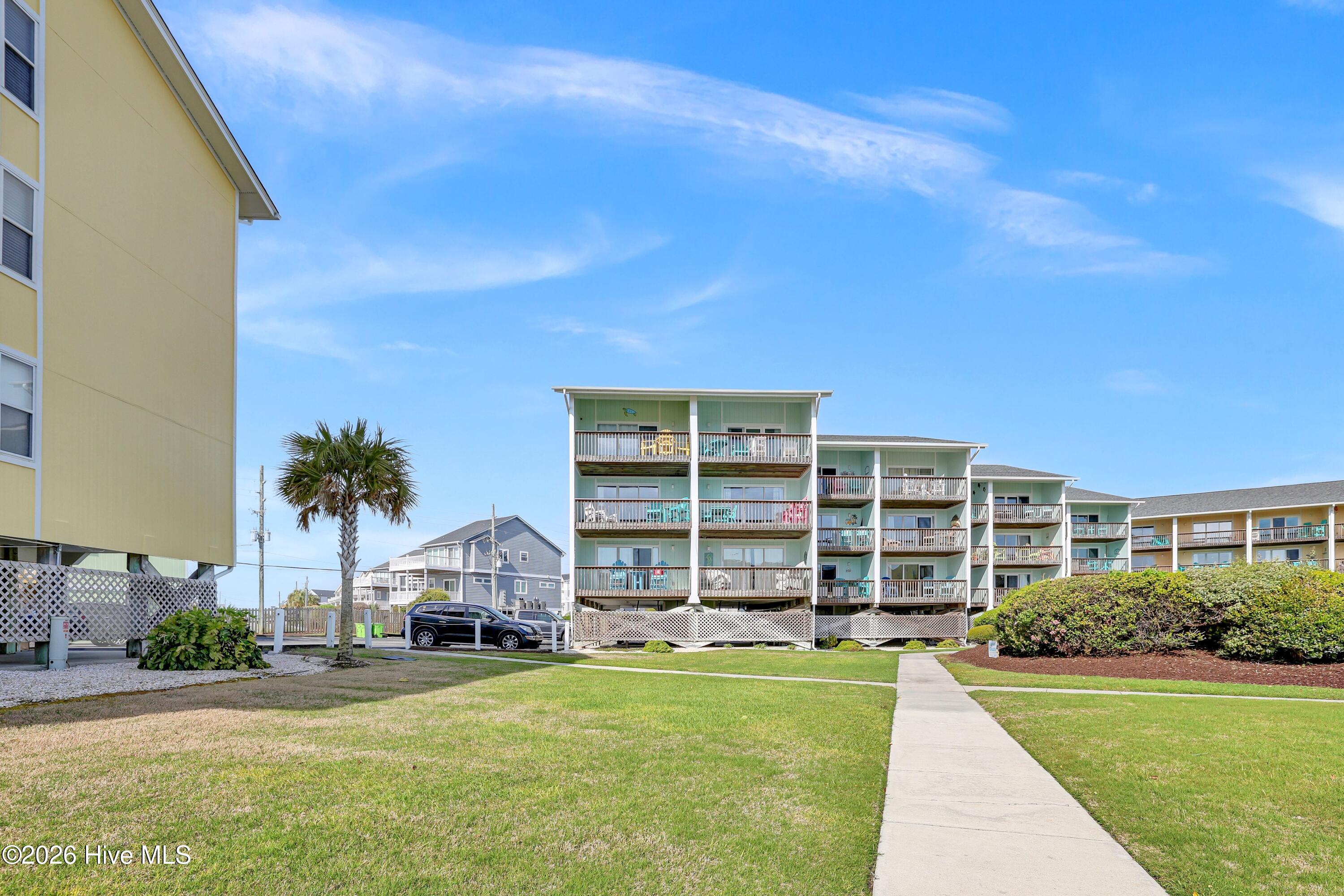 918 N New River Drive UNIT 331, Surf City, NC, 28445