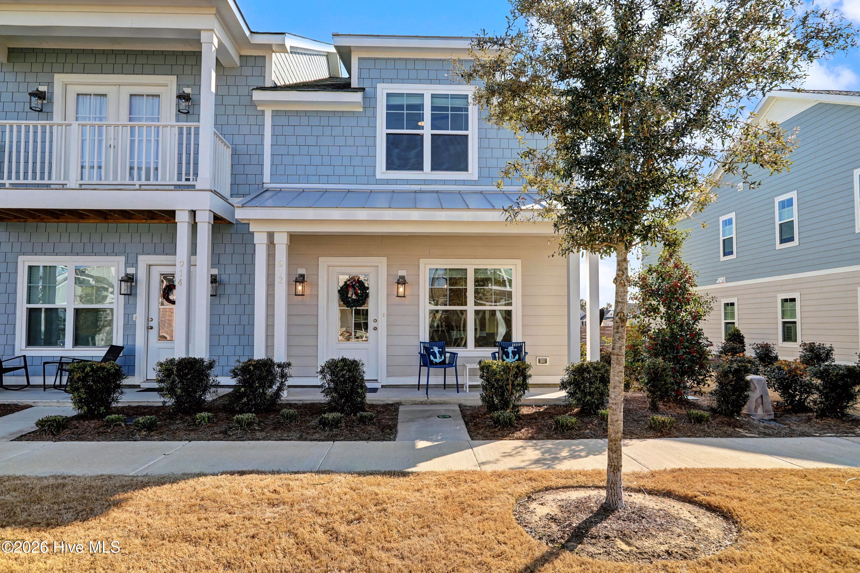 100553259 | Photo 10