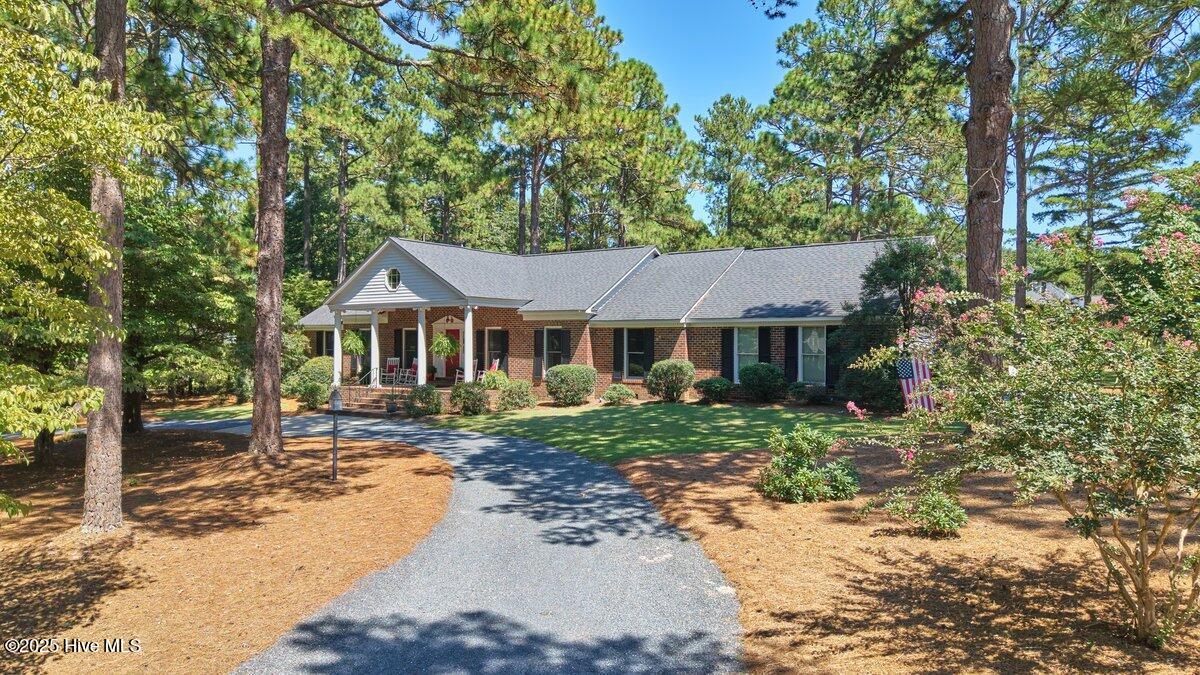 40_20 St. Andrews Dr. Pinehurst NC 28374