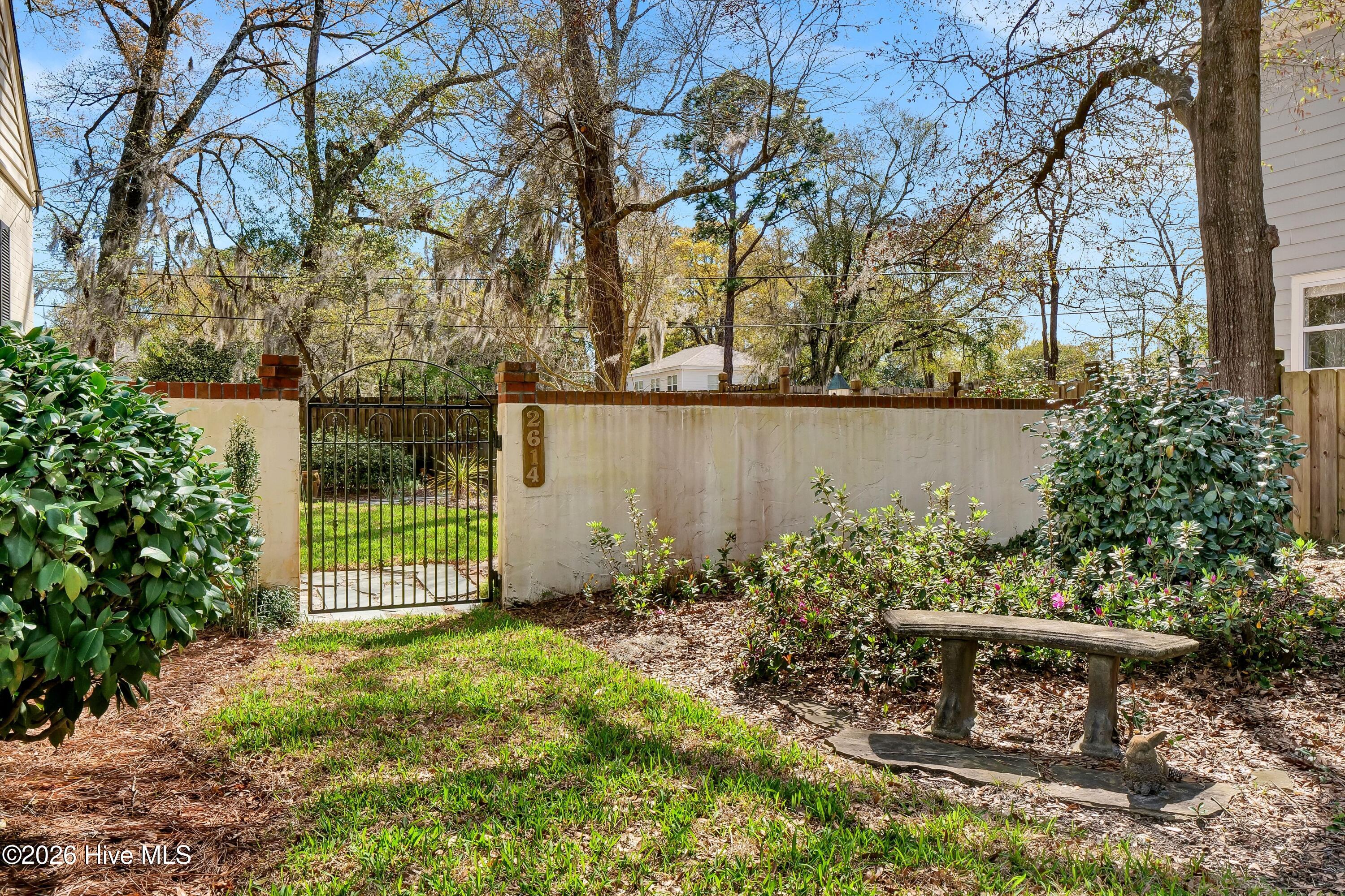 100562468 | Photo 30