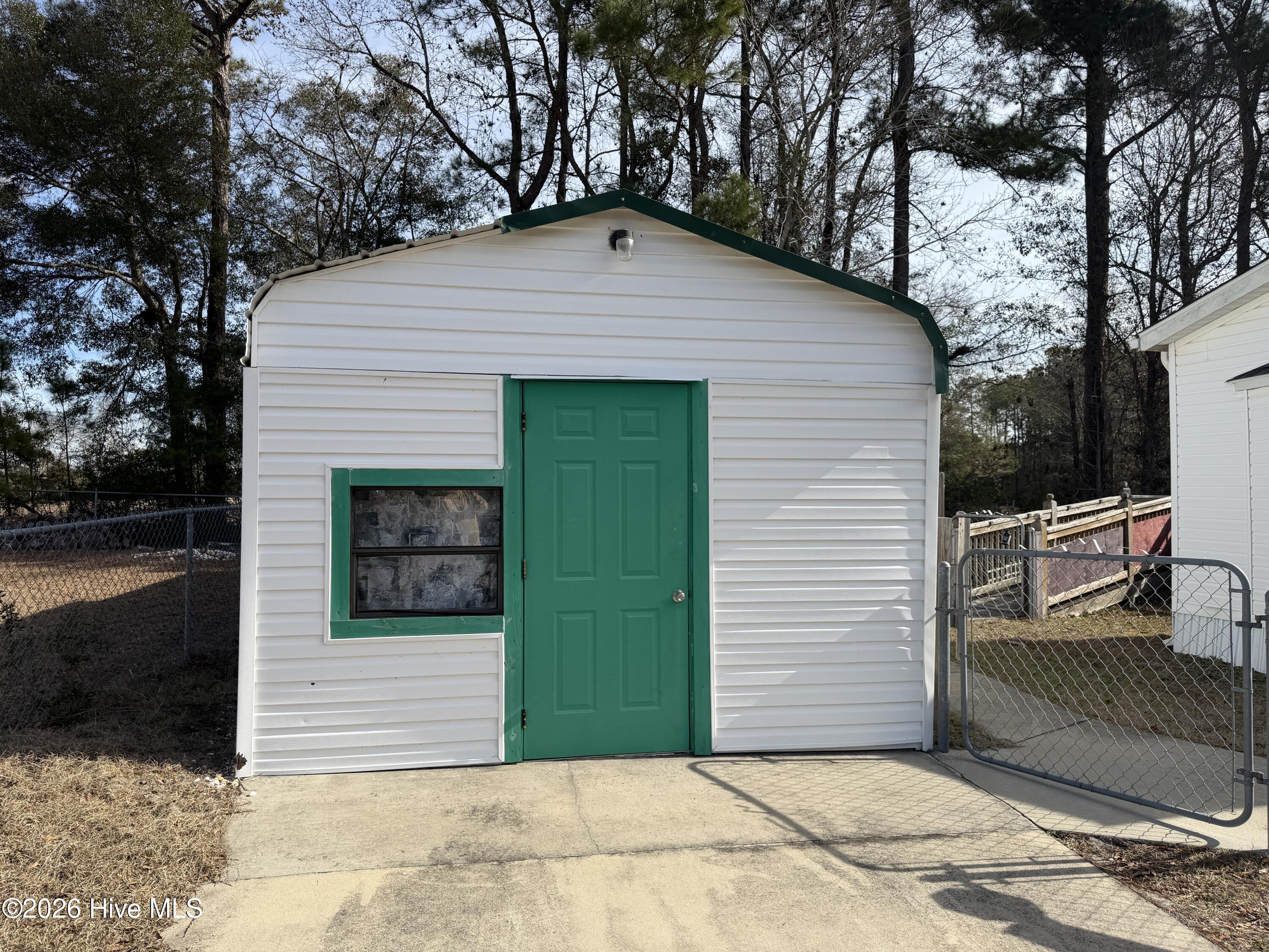 100550251 | Photo 10