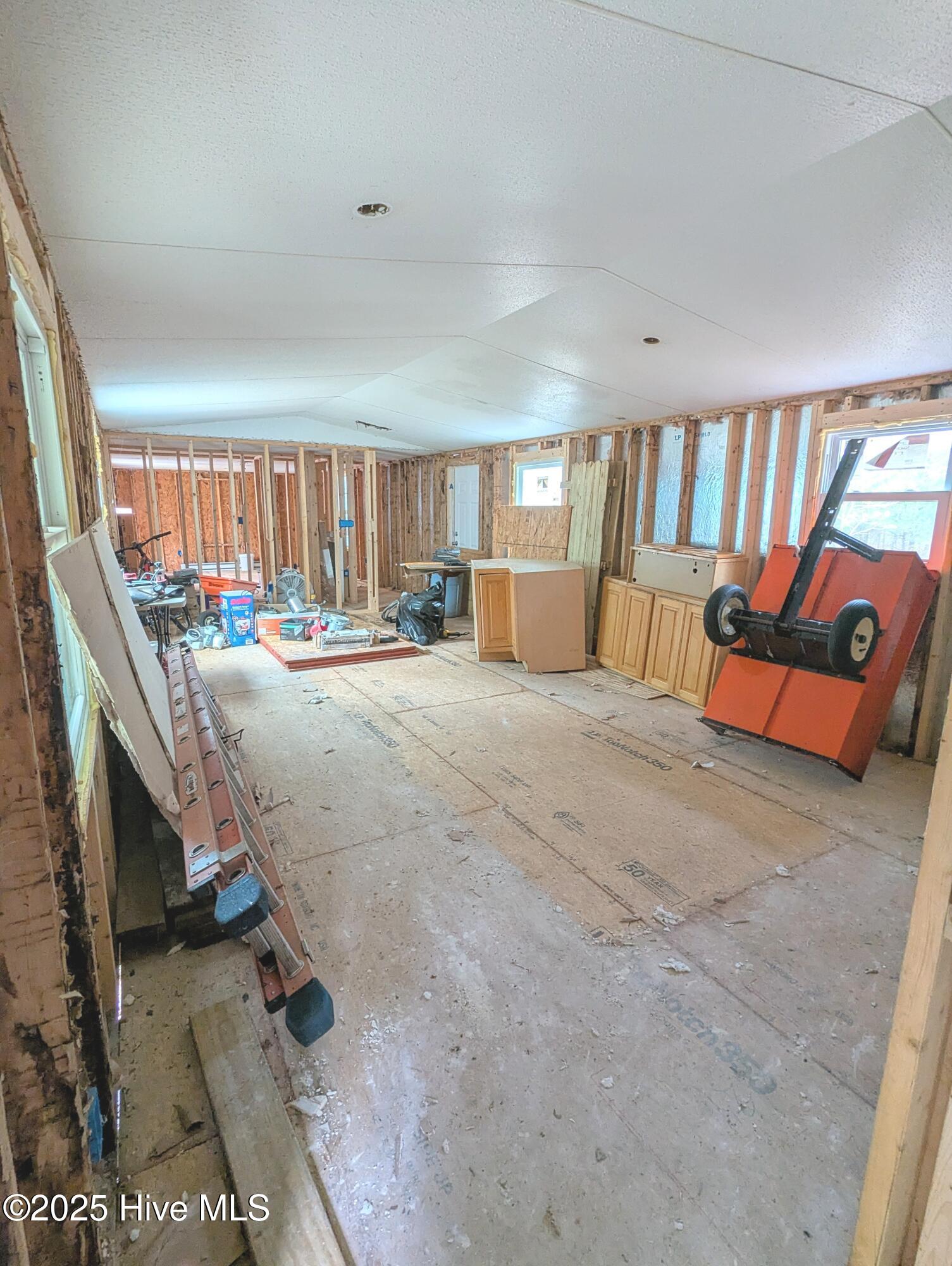 Homes for sale in Burgaw, NC | 116 Branch Dr, Burgaw, NC 28425 | MLS# 100517195