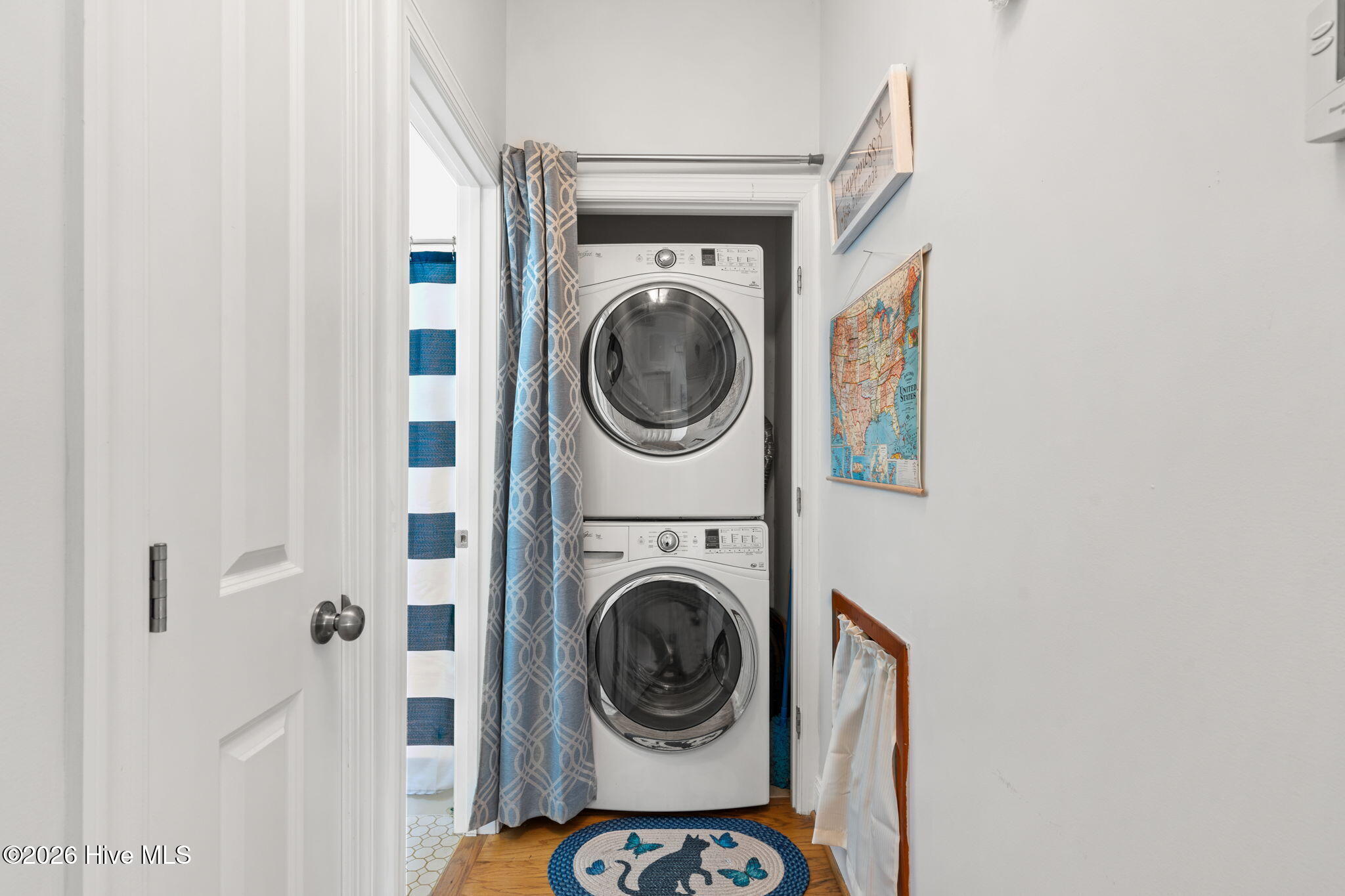 100546382 | Photo 20