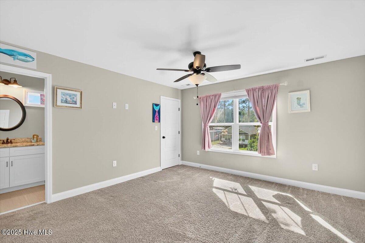 100531738 | Photo 33