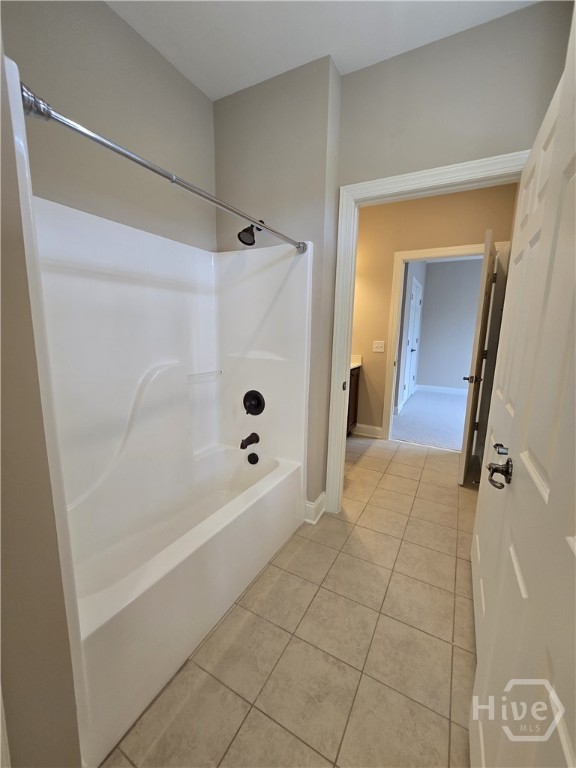 Jack-N-Jill tub & Shower