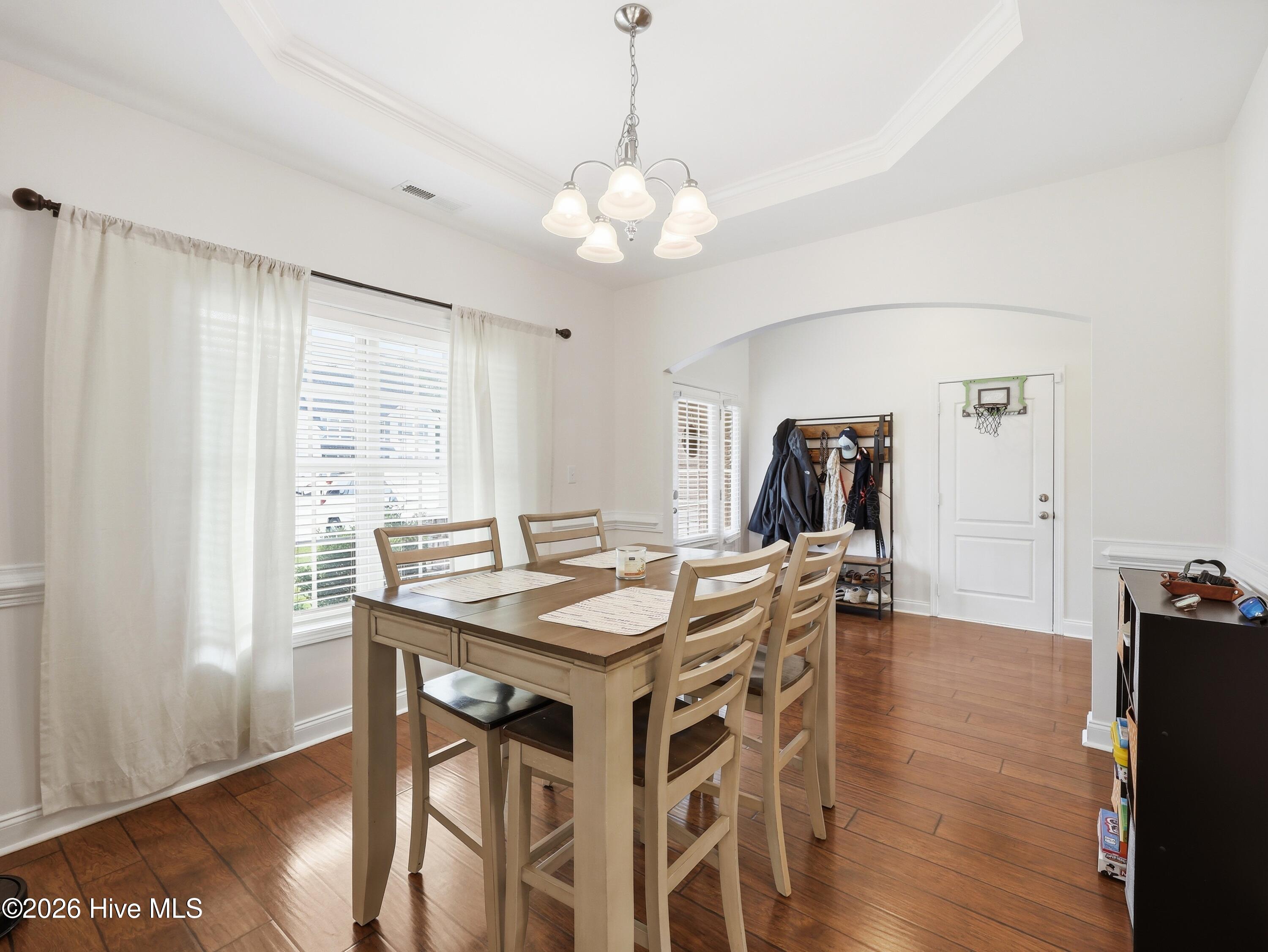 200 Wedgefield Circle,Maple Hill