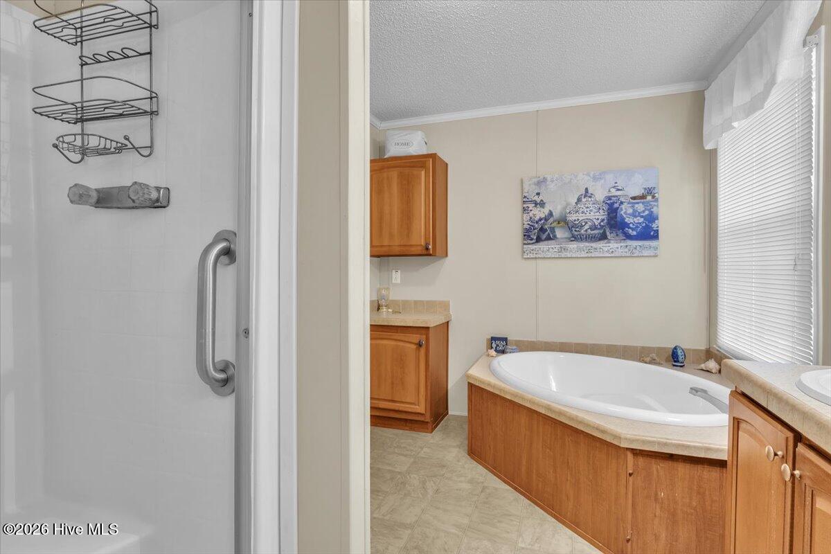 100554513 | Photo 28