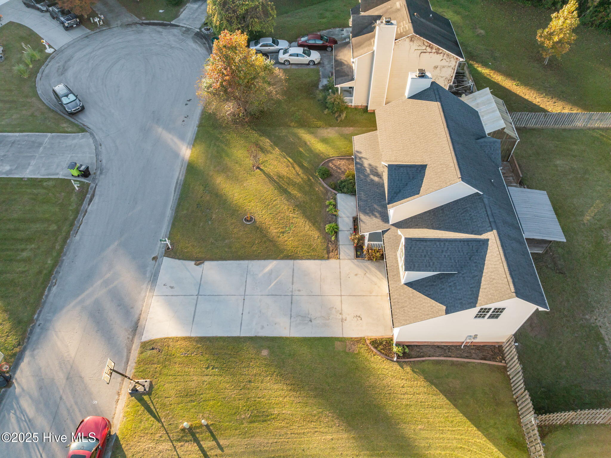 100545429 | Photo 44