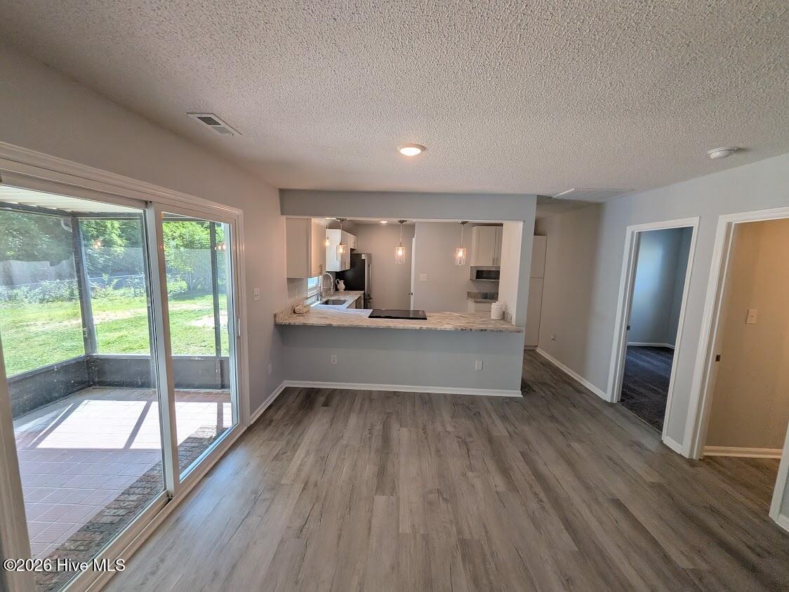 2034 Hunters Ridge Drive,Midway Park