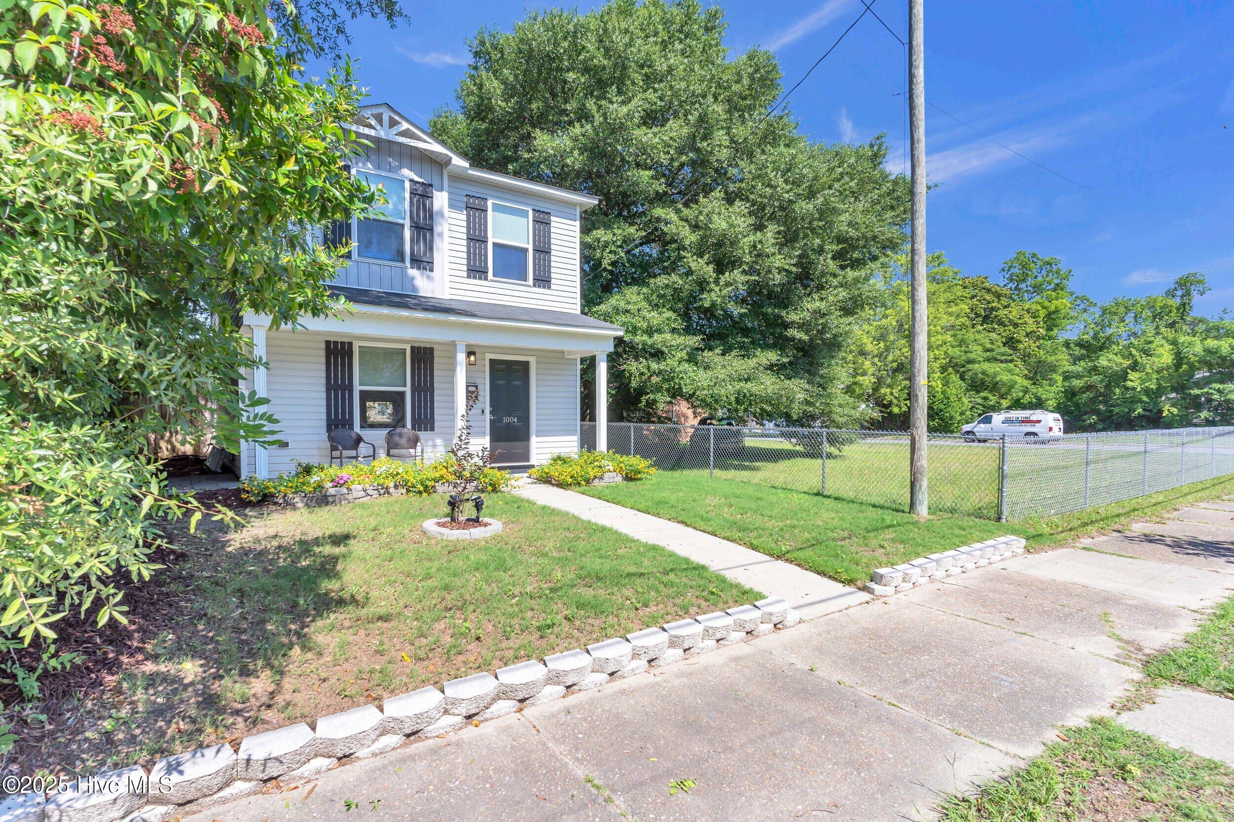 1004 s 8th st -00003