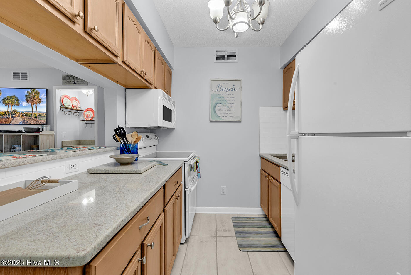 100537192 | Photo 10