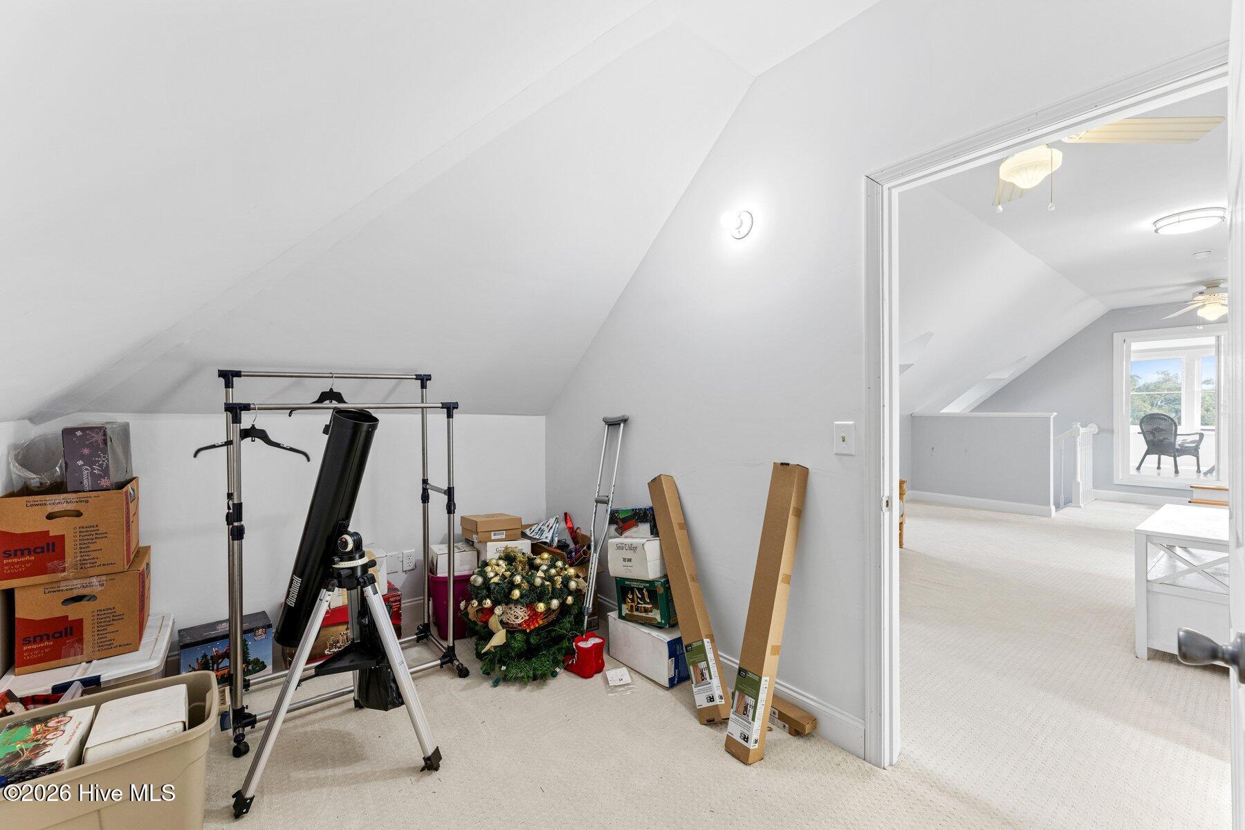 100551299 | Photo 45