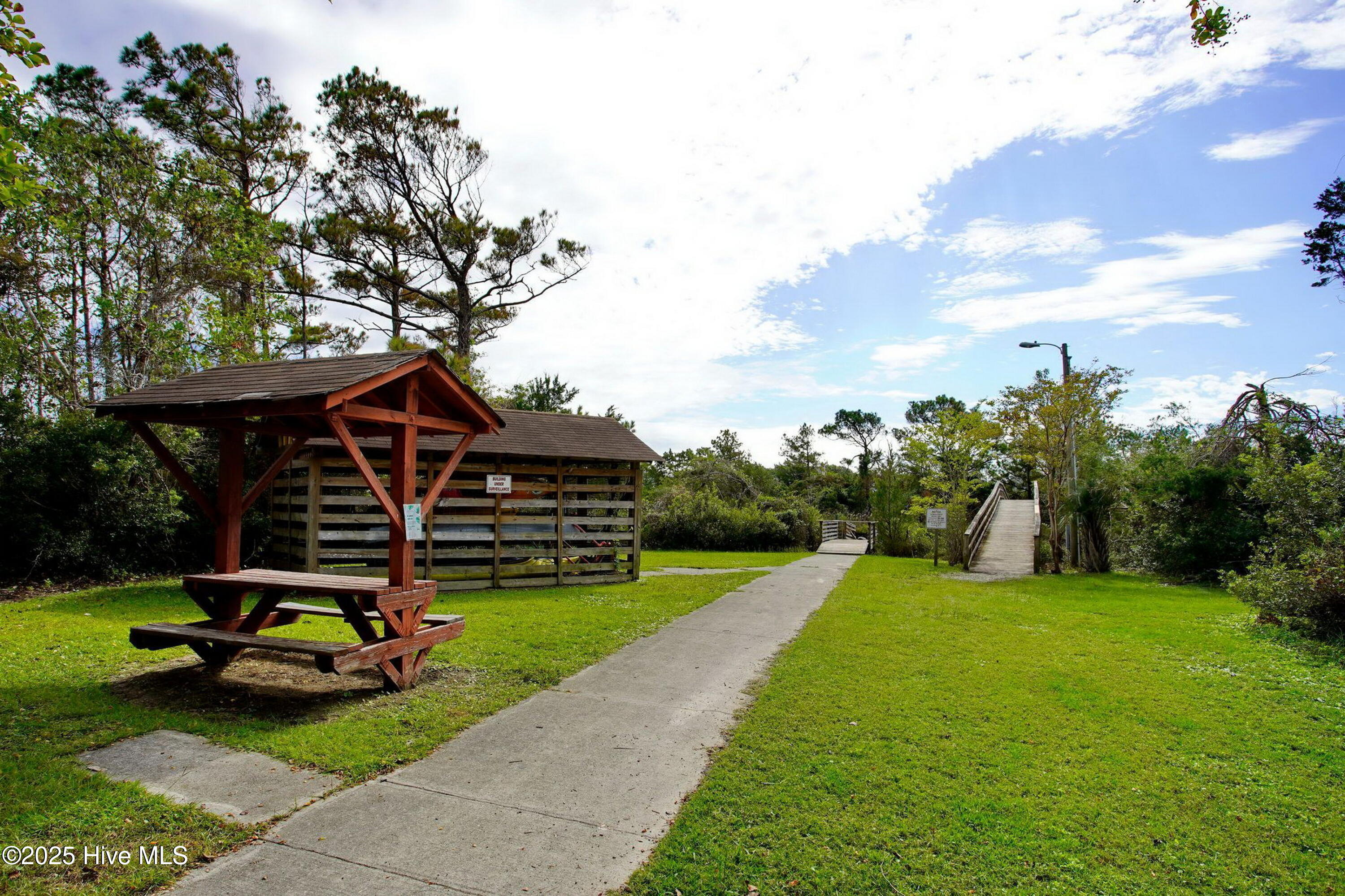 100544777 | Photo 22