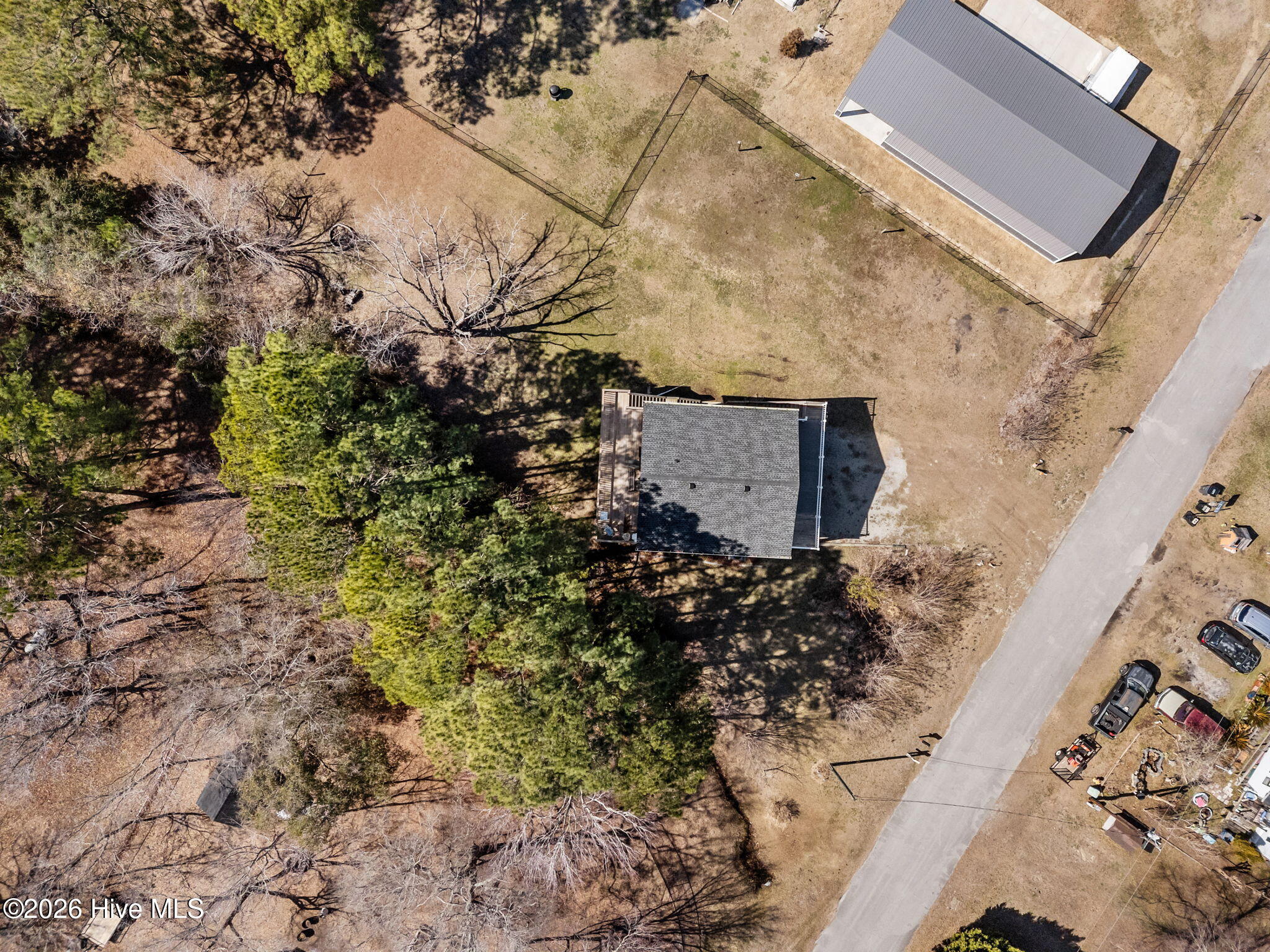 100555890 | Photo 42