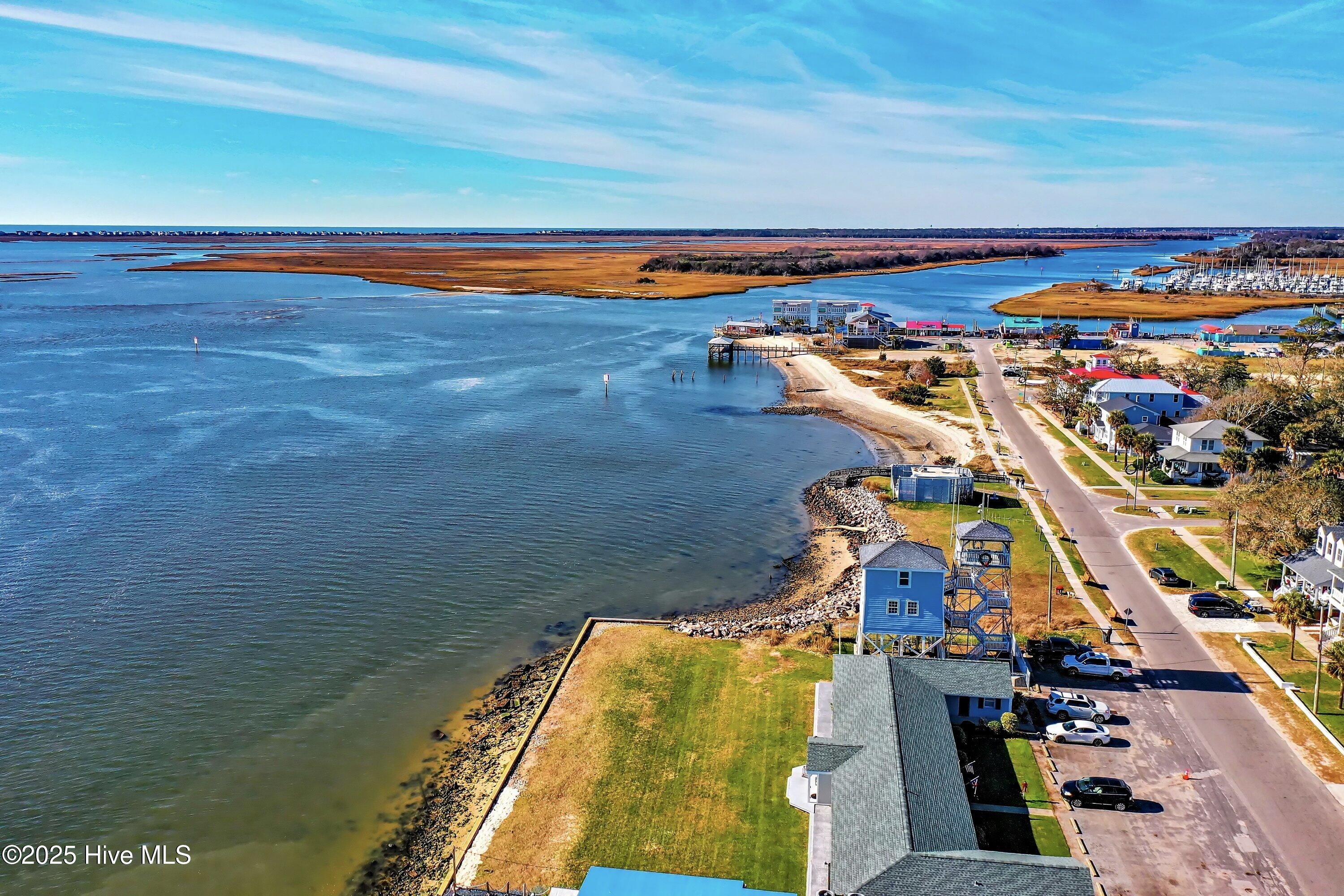 100557282 | Photo 37