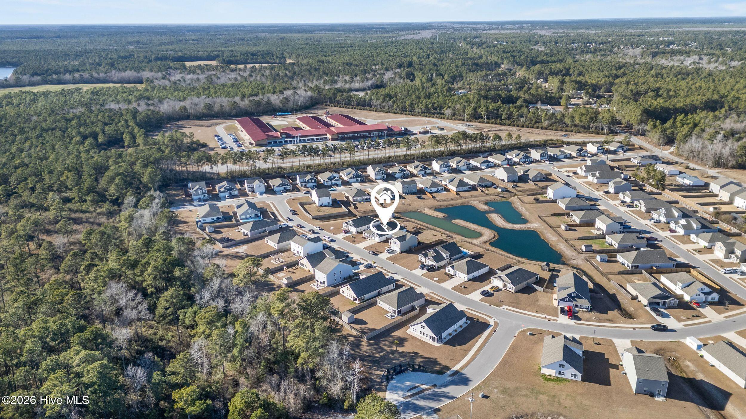 100550214 | Photo 43