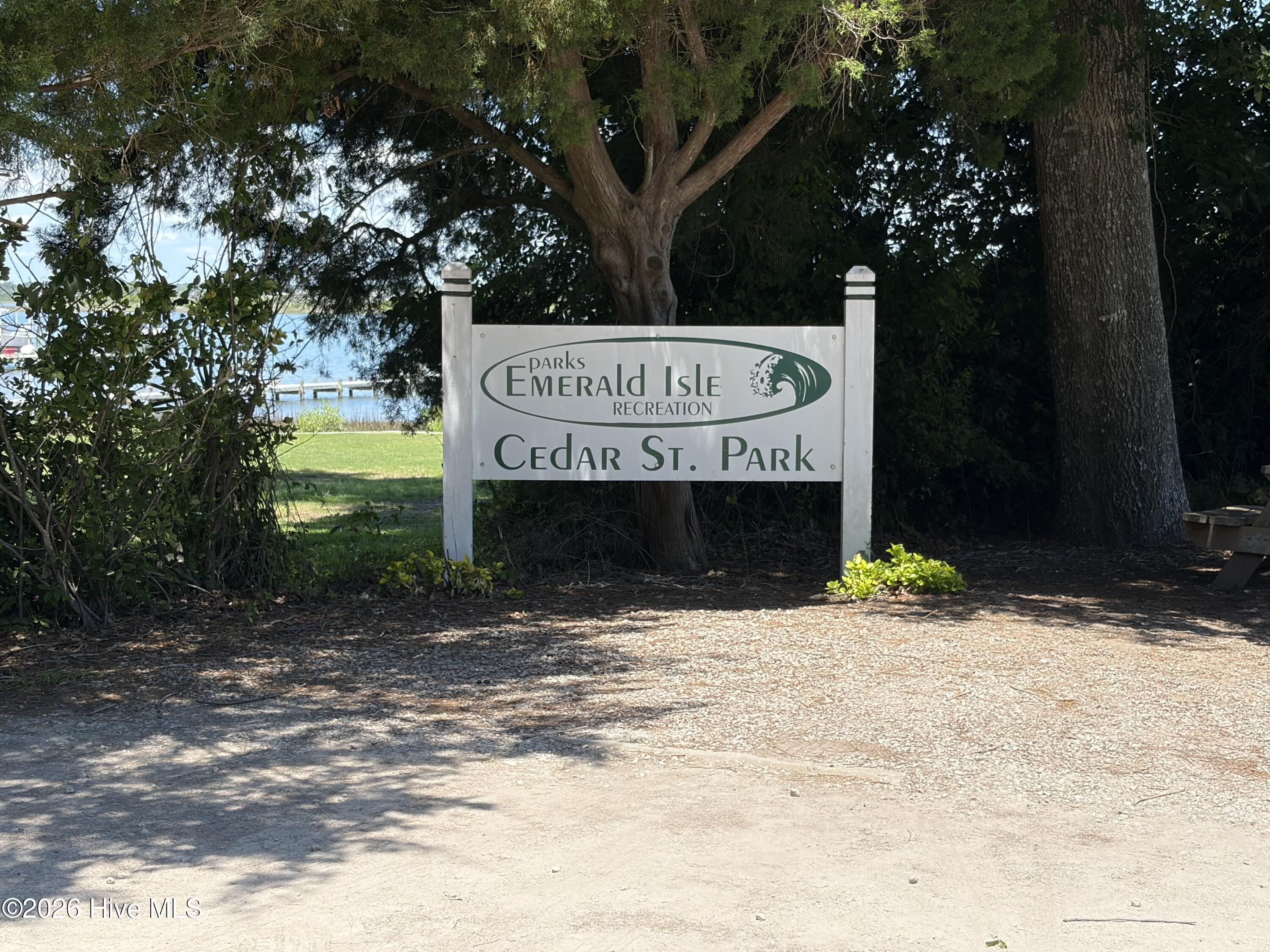 417 Holly Street,Emerald Isle