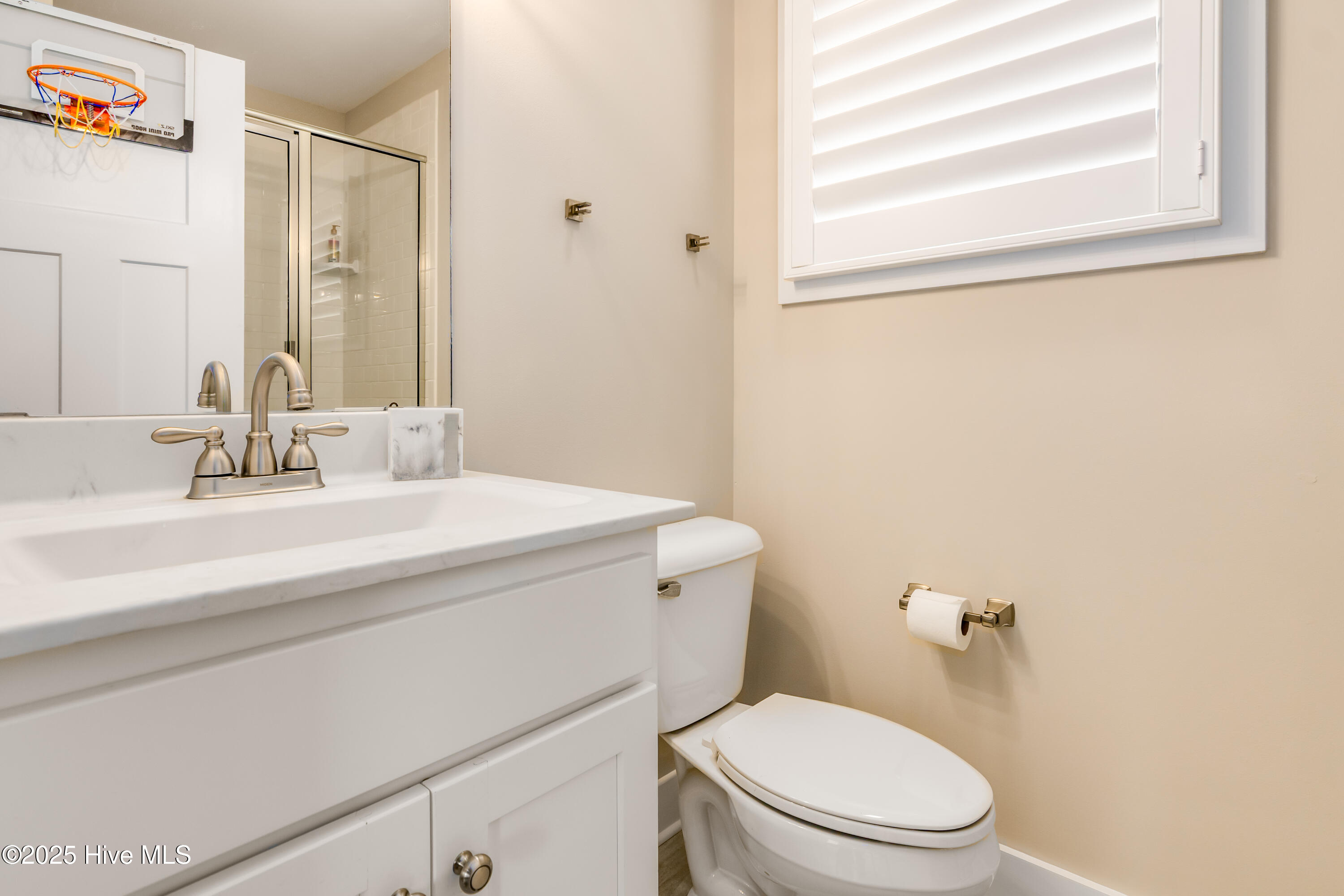 100501018 | Photo 40