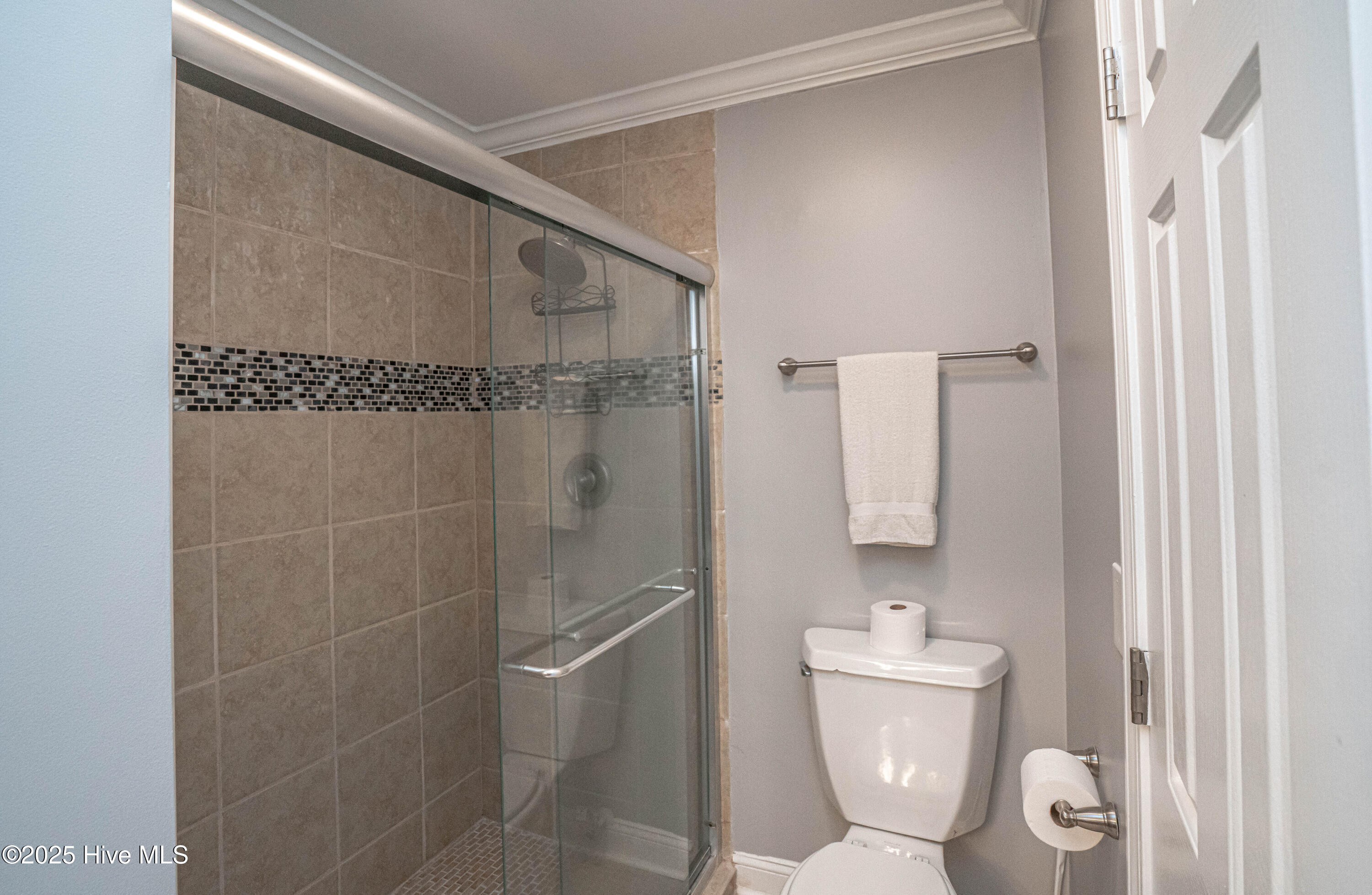 100539099 | Photo 69