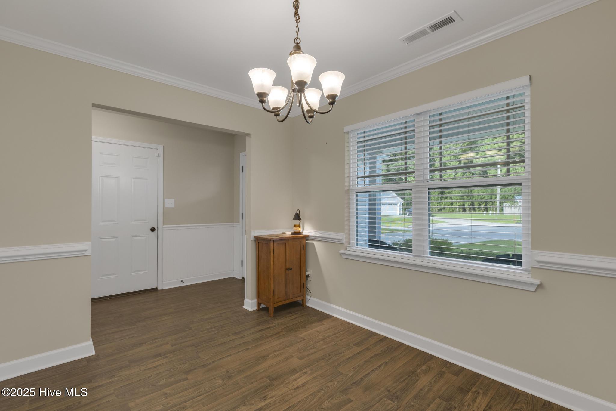 203 Pegasus Place S, Jacksonville, NC 28540 – photo 5: 425A3386