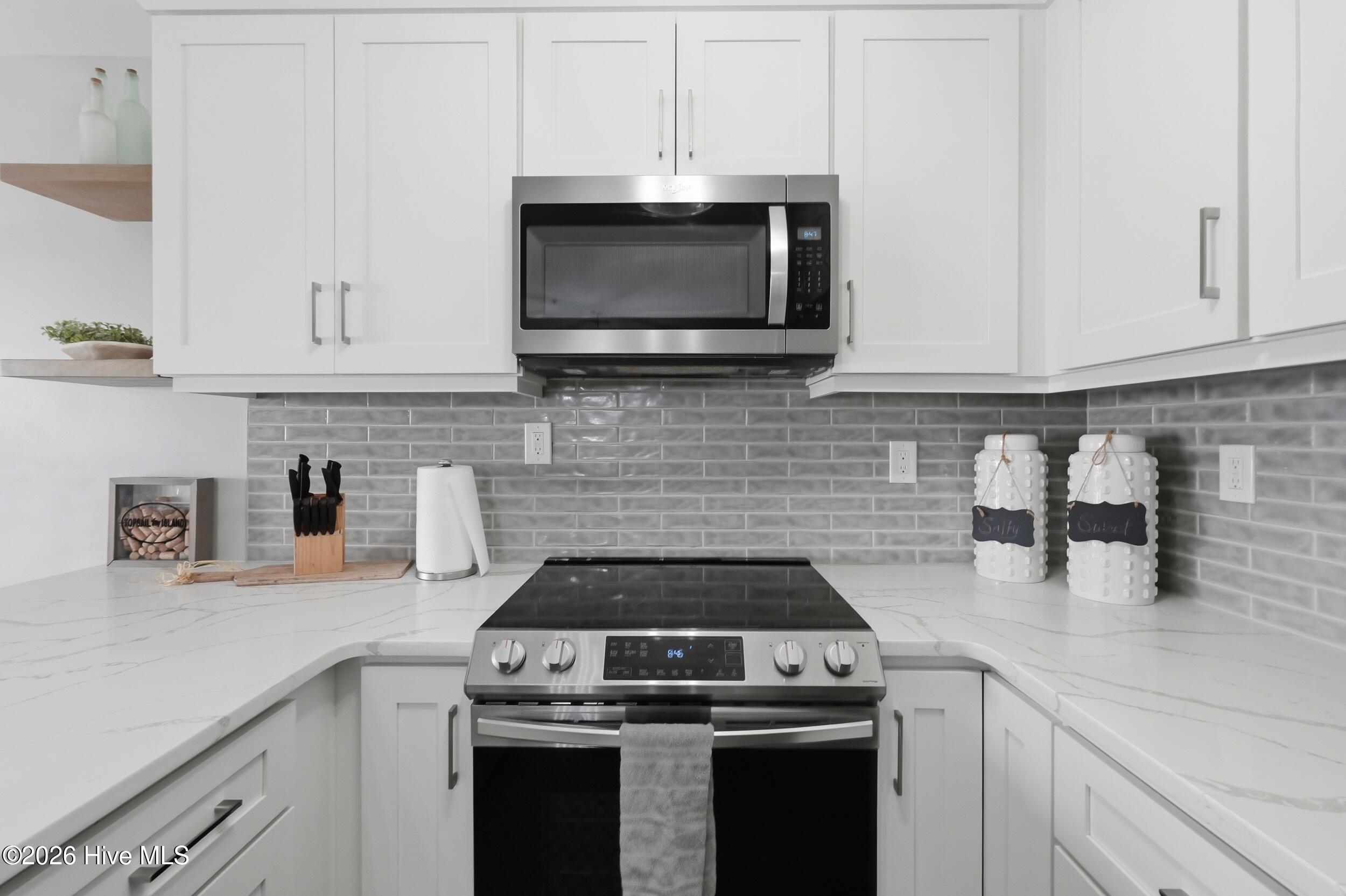 100560519 | Photo 22