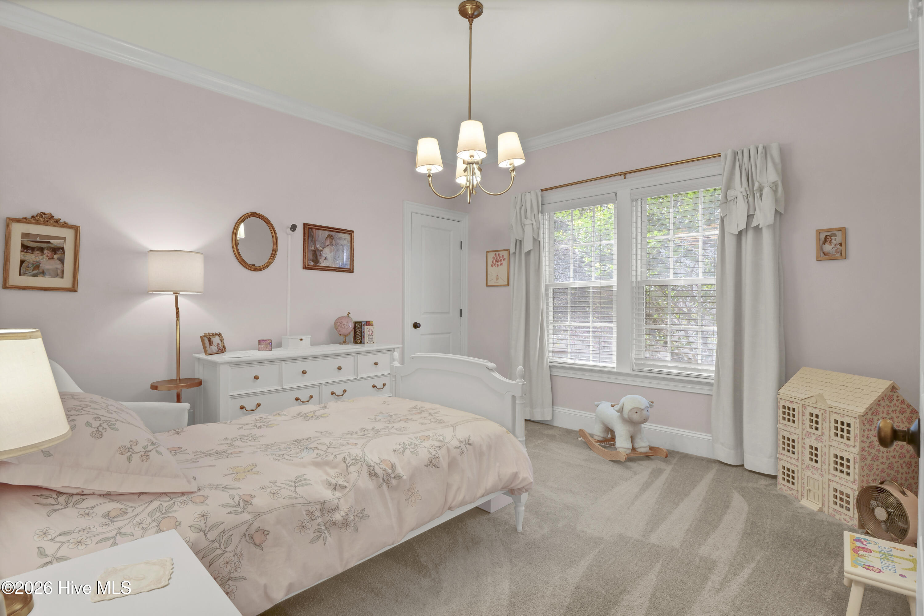 100563918 | Photo 31