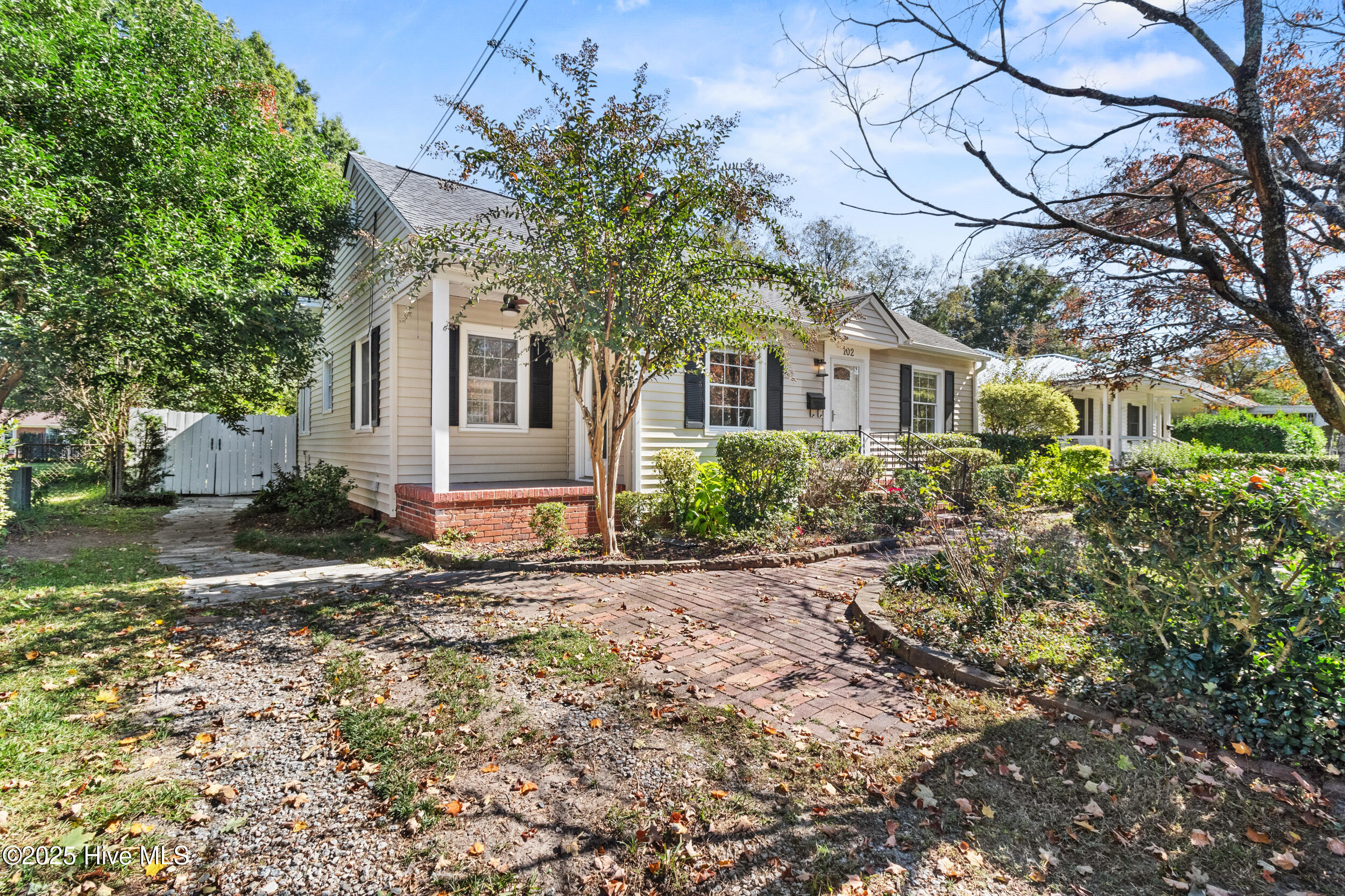 Homes for sale in Wilmington, NC | 102 N 25th St, Wilmington, NC 28405 | MLS# 100538519