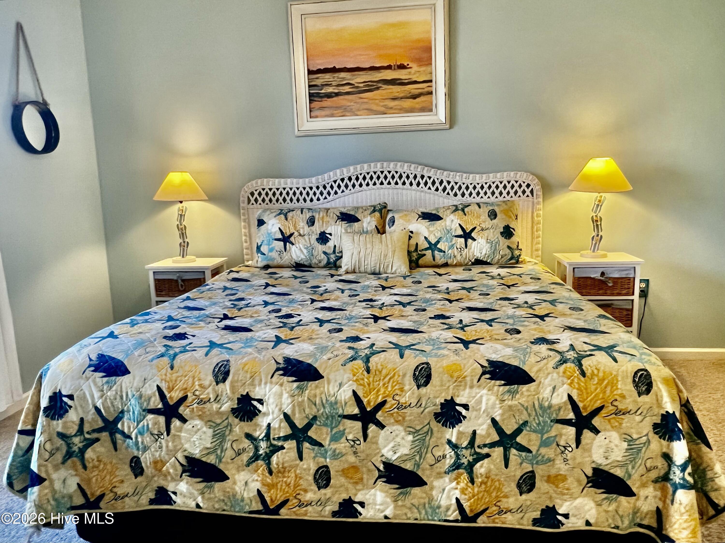 100550987 | Photo 16