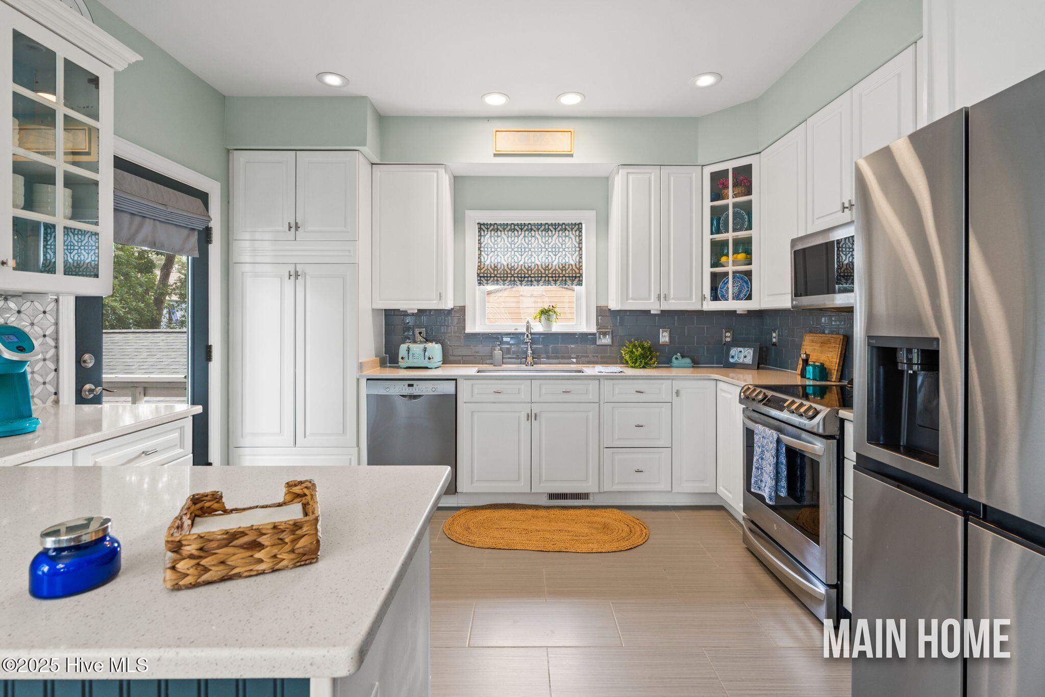 334 NE 48th Street, Oak Island, NC 28465 – photo 10: shniderproductions.com-32