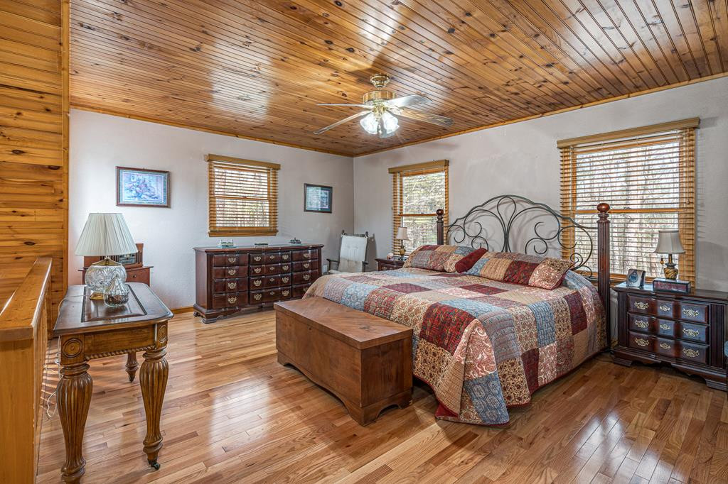 115 New Castle Road, Murphy, NC 28906 Listing Photo  16
