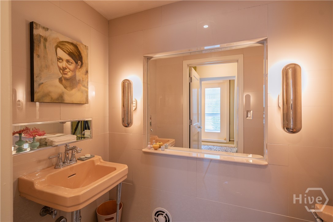 102 E 45th Street, Savannah, GA 31405 Listing Photo  20