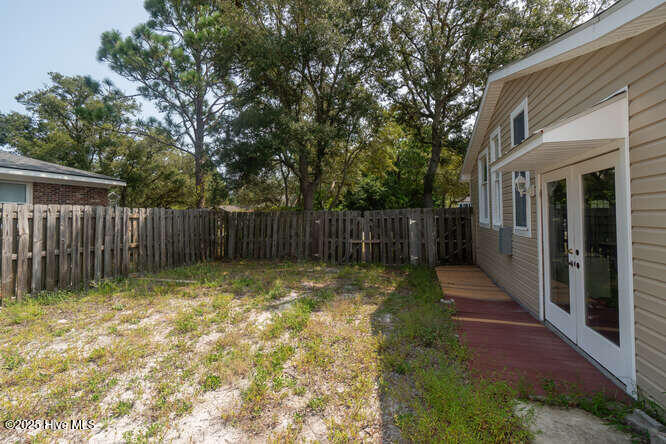 100528759 | Photo 35