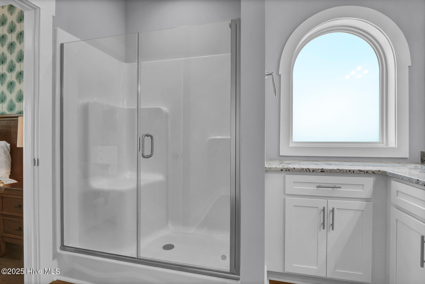 100544154 | Photo 37