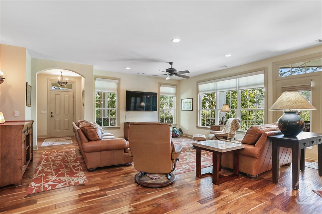 130 Kingfisher Circle