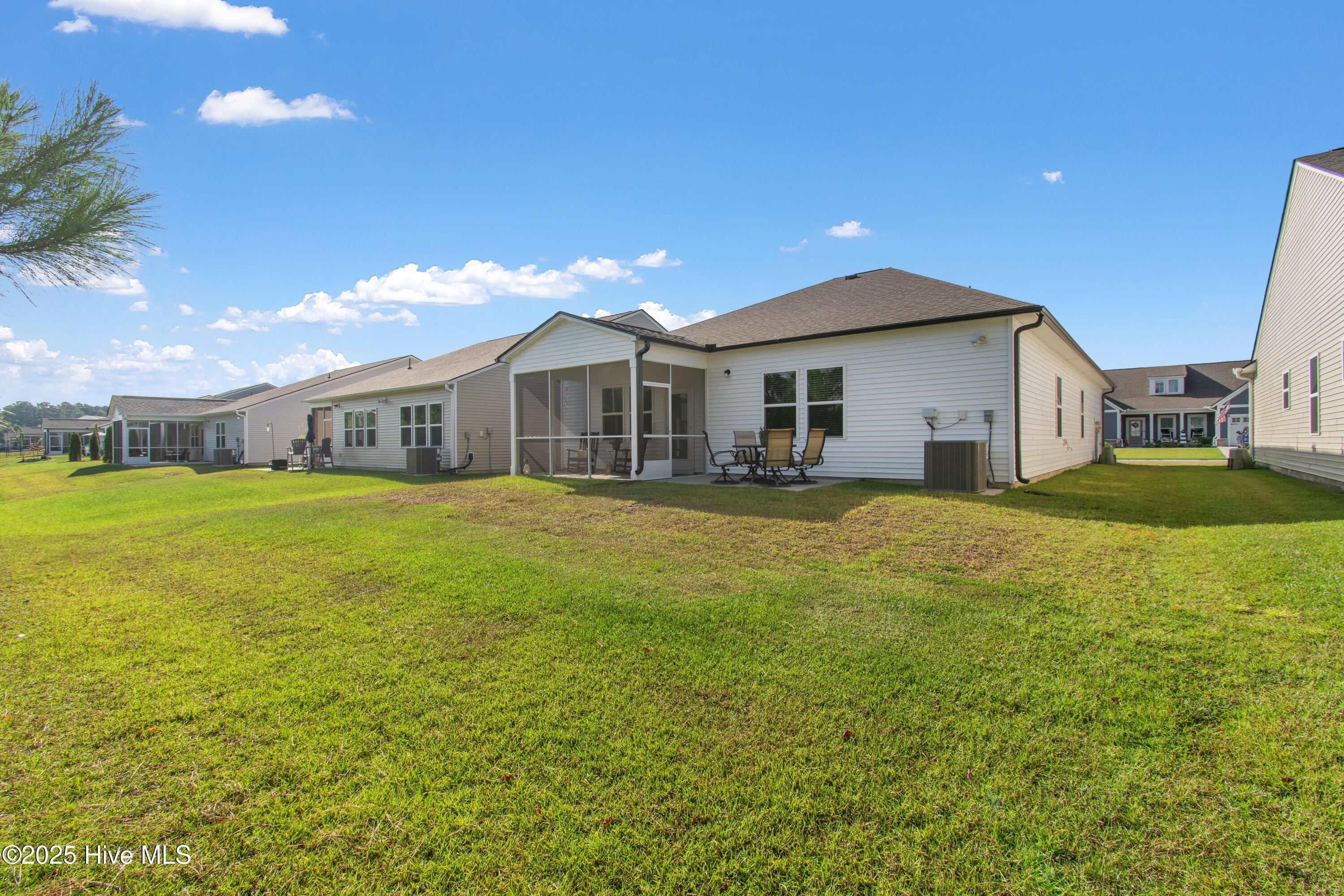 100532742 | Photo 31