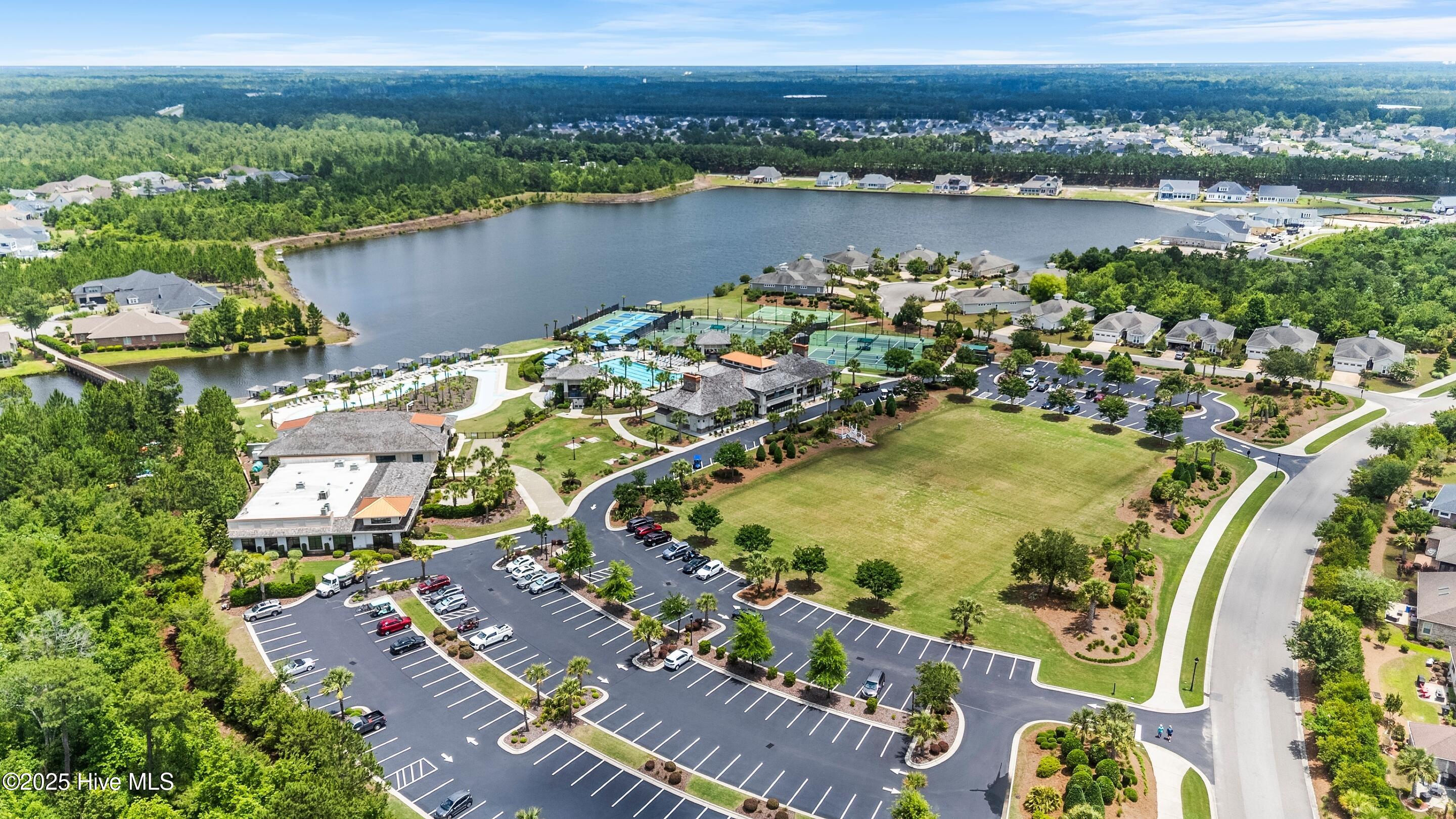 100554494 | Photo 55