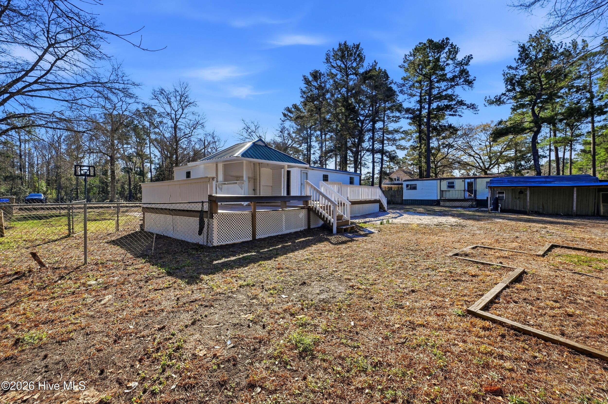 100556630 | Photo 33