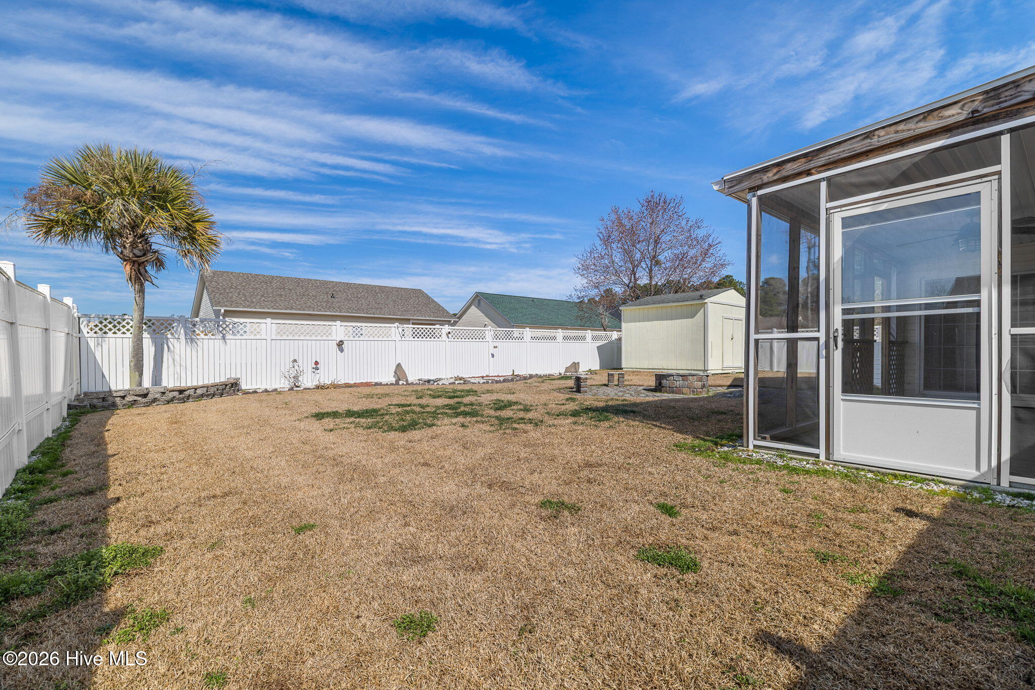 100556547 | Photo 38