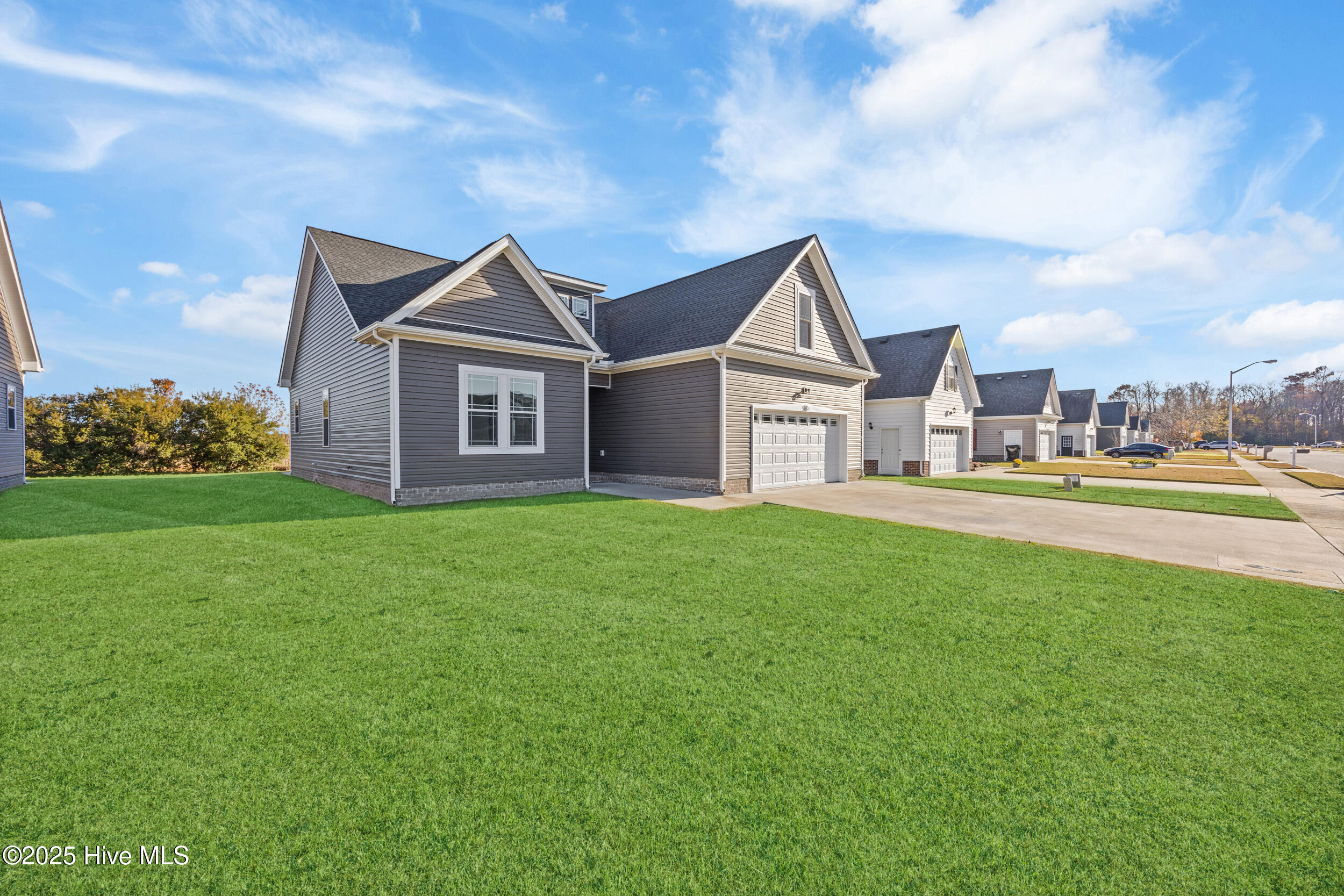 Homes for sale in Elizabeth City, NC | 515 Millbrooke Cir, Elizabeth City, NC 27909 | MLS# 100542939