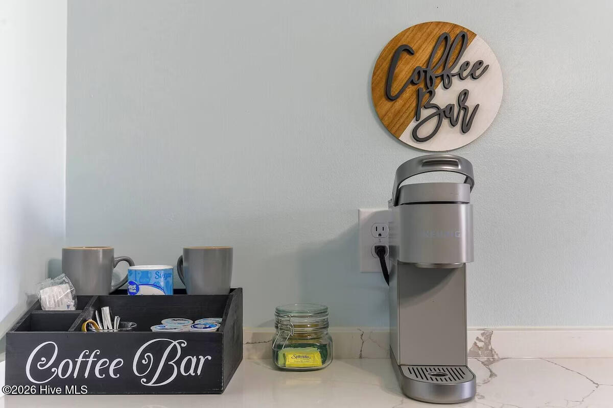 100551753 | Photo 20