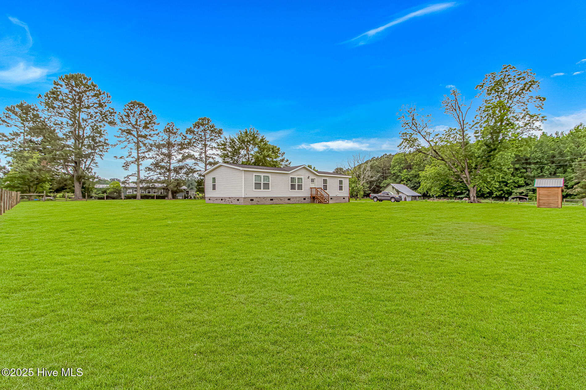 Homes for sale in Tabor City, NC | 198 Kinlaw Dr, Tabor City, NC 28463 | MLS# 100510788